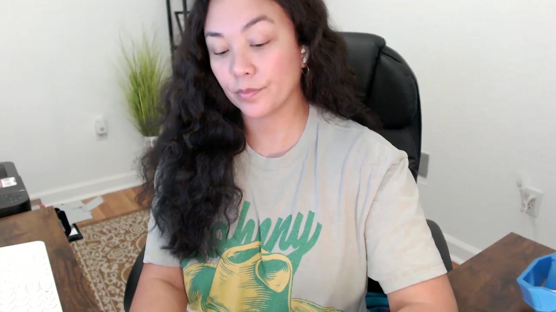 Gallery image thumbnail from MickaylaStar's myfreecams stream on, 11/17/2025, 19:53 image 15 of 20