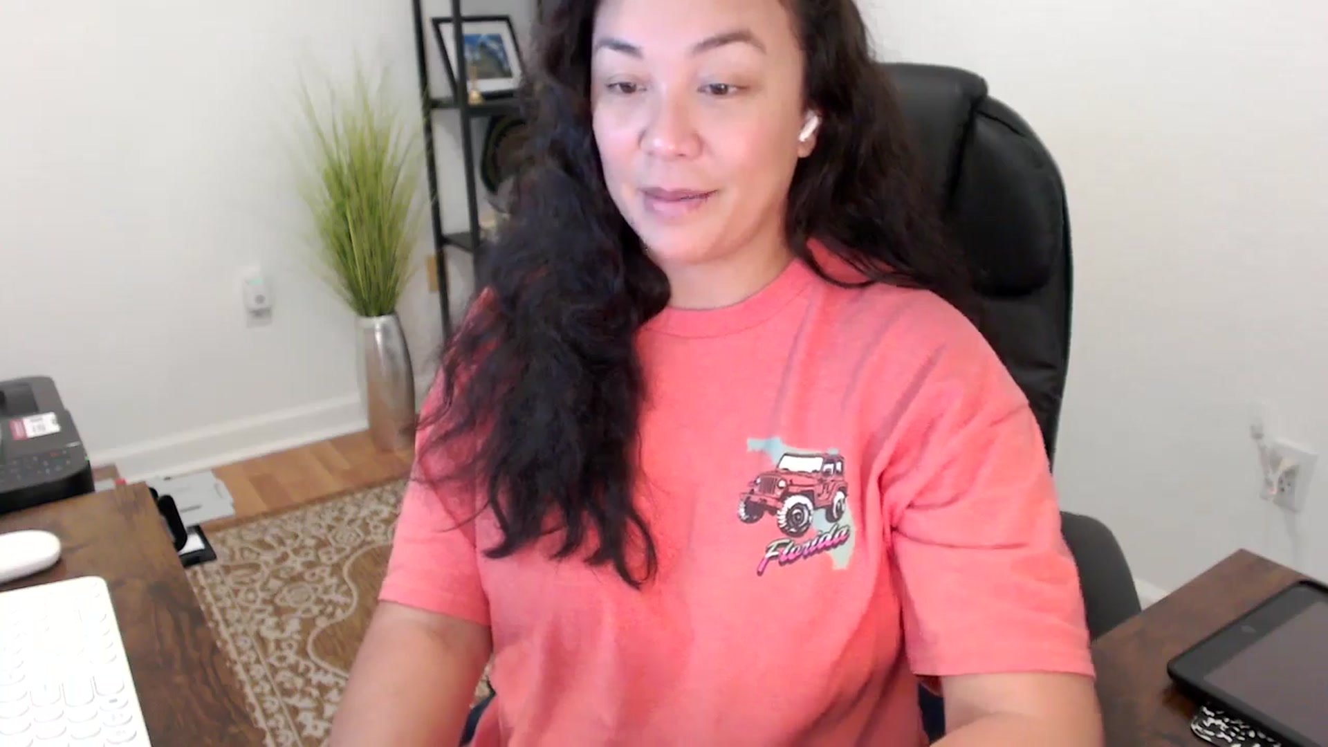 Gallery image thumbnail from MickaylaStar's myfreecams stream on, 11/18/2025, 18:50 image 16 of 20