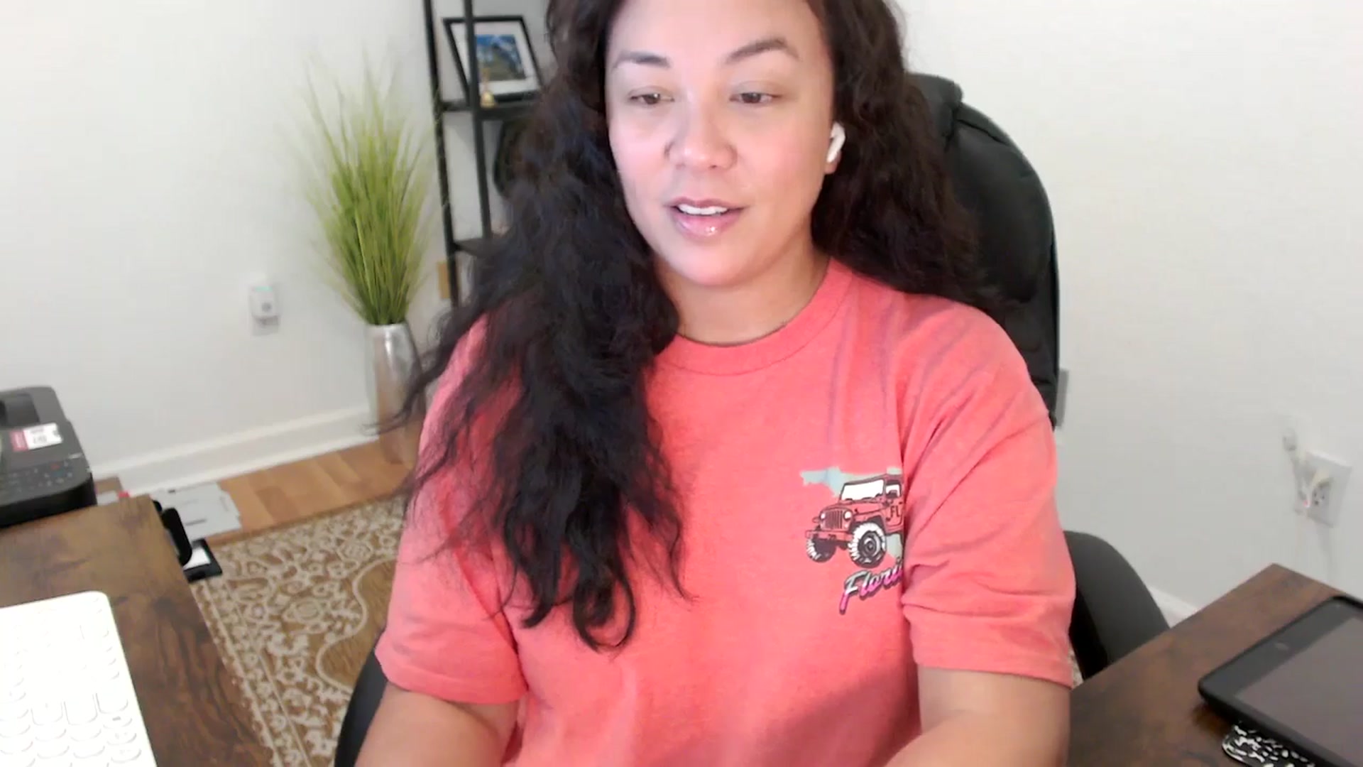 Gallery image thumbnail from MickaylaStar's myfreecams stream on, 11/18/2025, 19:43 image 16 of 20