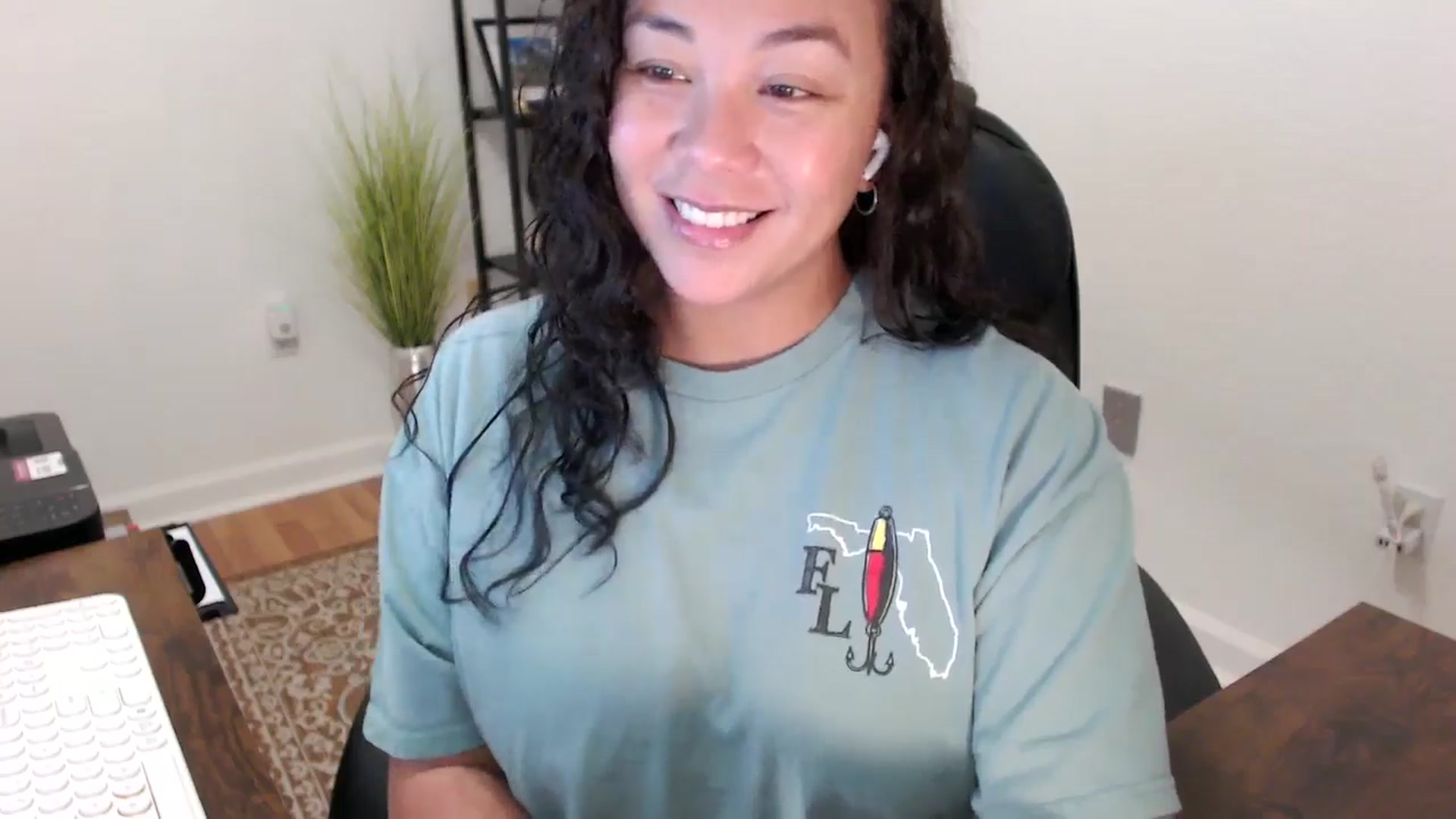 Gallery image thumbnail from MickaylaStar's myfreecams stream on, 11/19/2025, 16:01 image 8 of 20