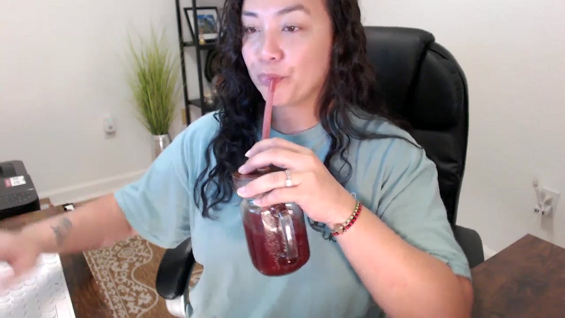 Gallery image thumbnail from MickaylaStar's myfreecams stream on, 11/19/2025, 16:28 image 18 of 20