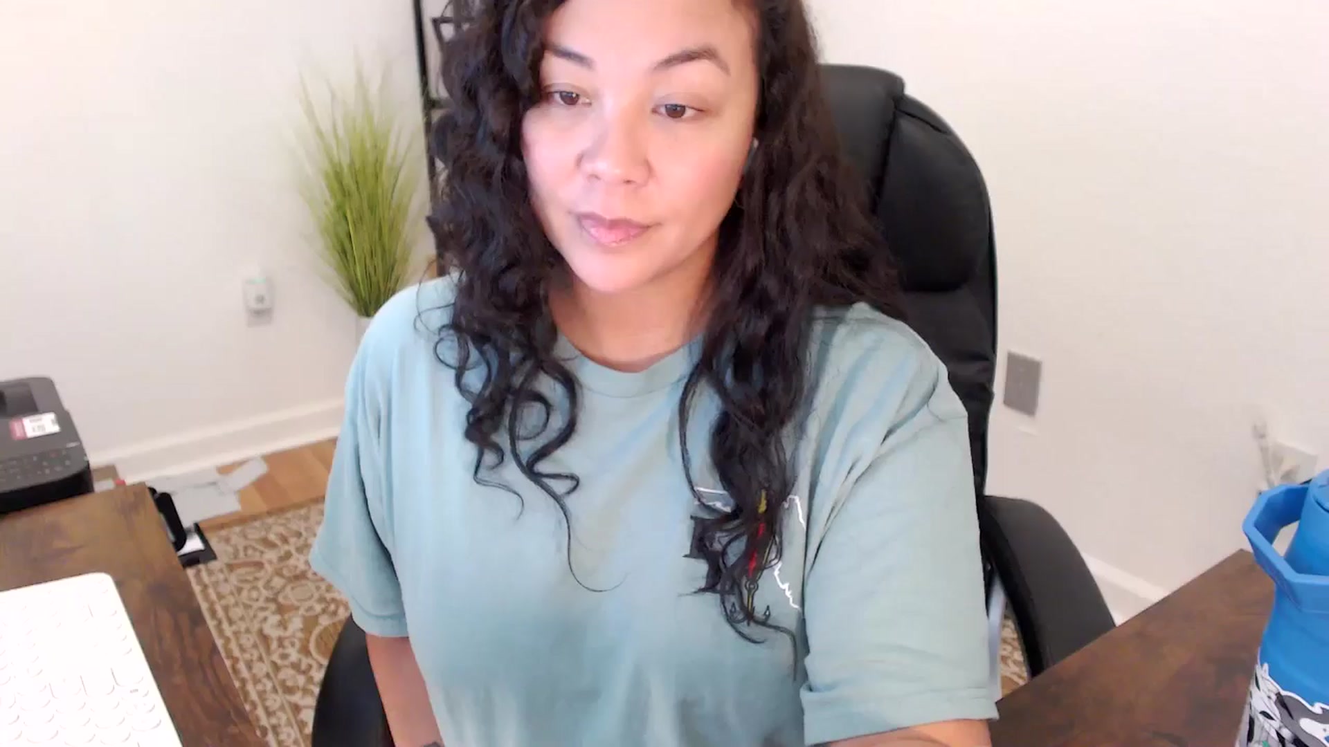 Gallery image thumbnail from MickaylaStar's myfreecams stream on, 11/19/2025, 20:02 image 13 of 20
