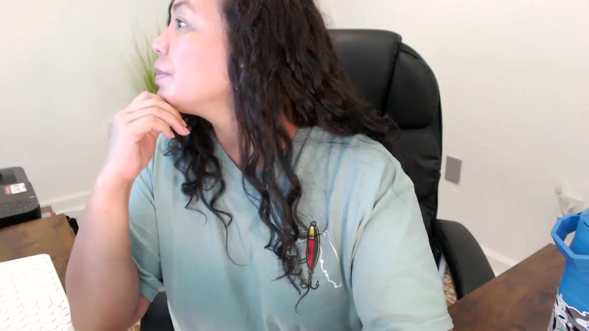 Gallery image thumbnail from MickaylaStar's myfreecams stream on, 11/19/2025, 20:02 image 8 of 20