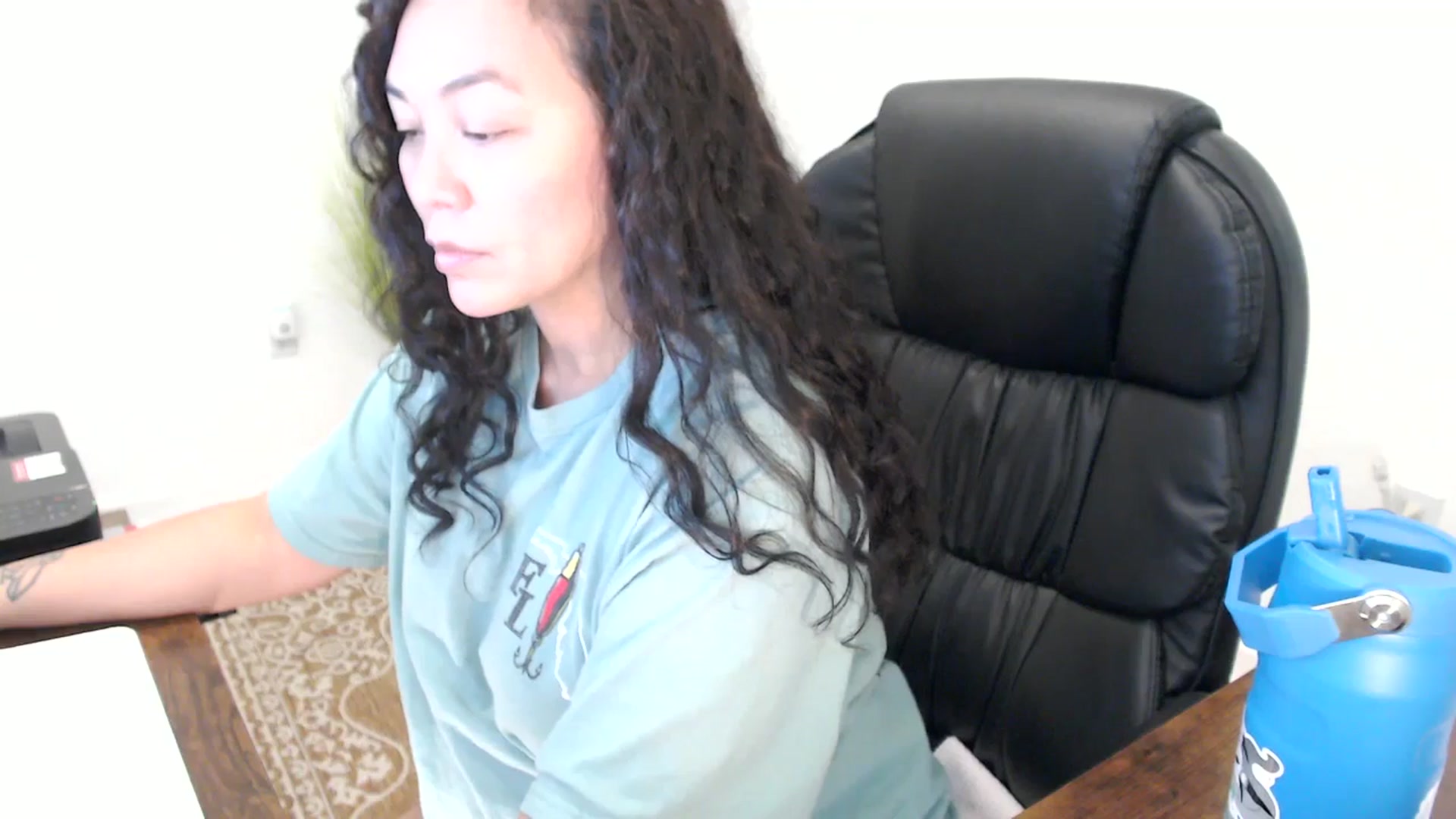 Gallery image thumbnail from MickaylaStar's myfreecams stream on, 11/19/2025, 20:28 image 8 of 20