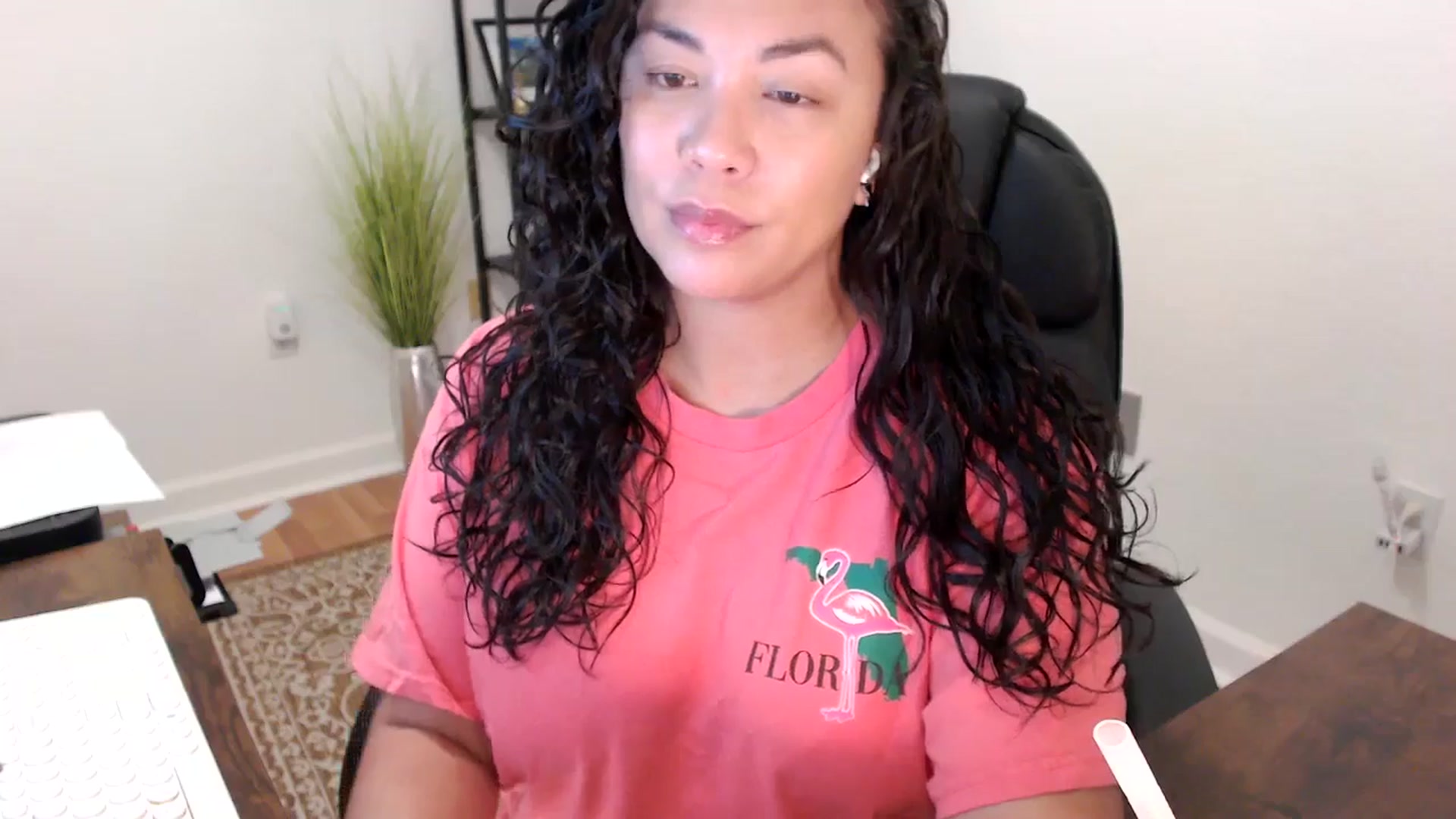 Gallery image thumbnail from MickaylaStar's myfreecams stream on, 11/20/2025, 16:23 image 4 of 20