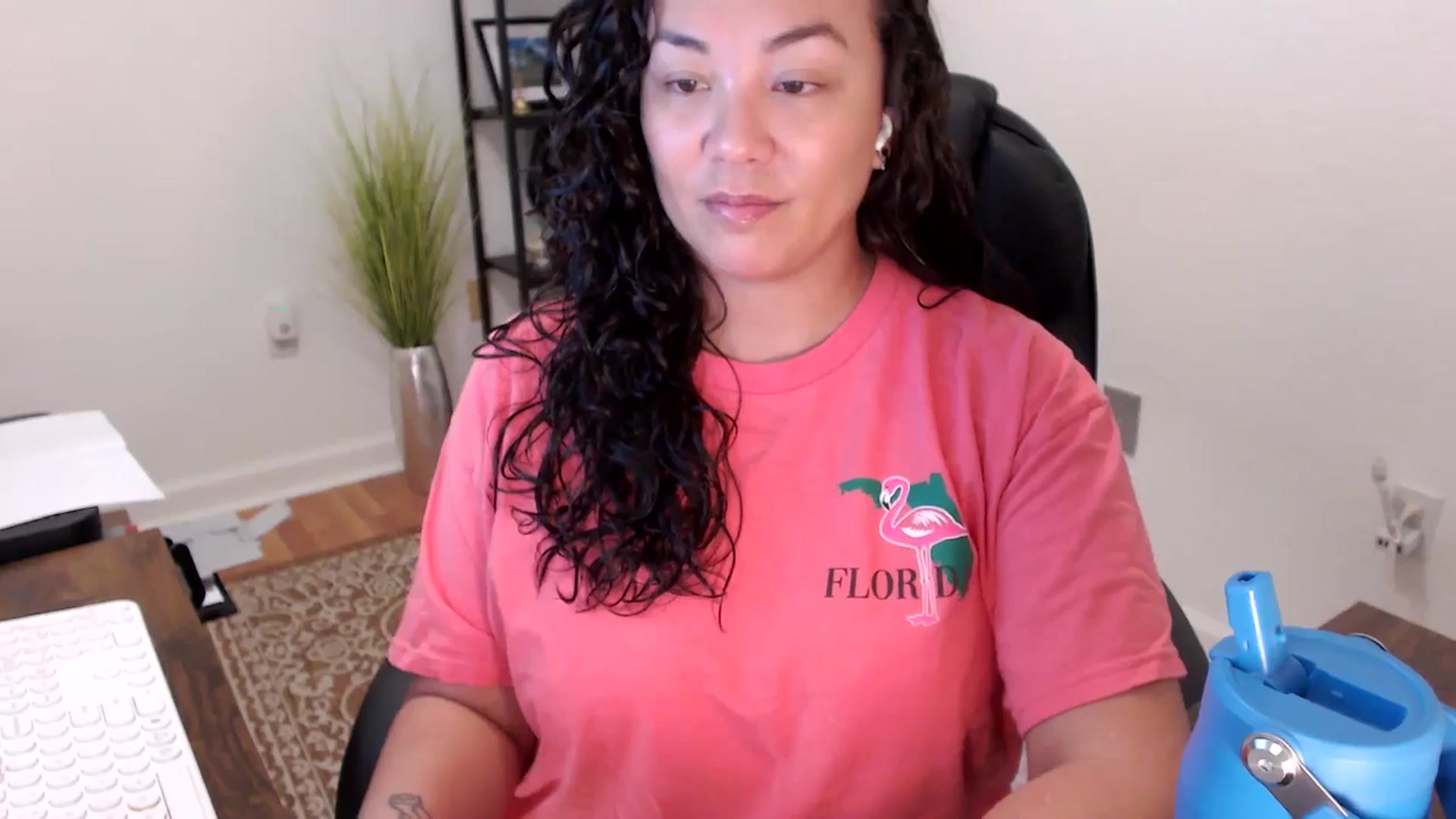 Gallery image thumbnail from MickaylaStar's myfreecams stream on, 11/20/2025, 16:23 image 20 of 20