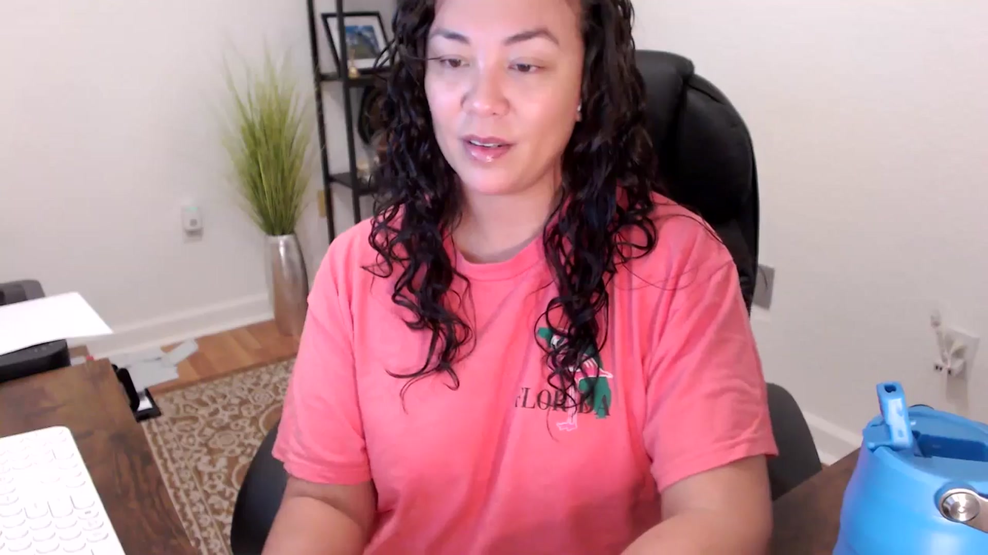 Gallery image thumbnail from MickaylaStar's myfreecams stream on, 11/20/2025, 17:07 image 8 of 20