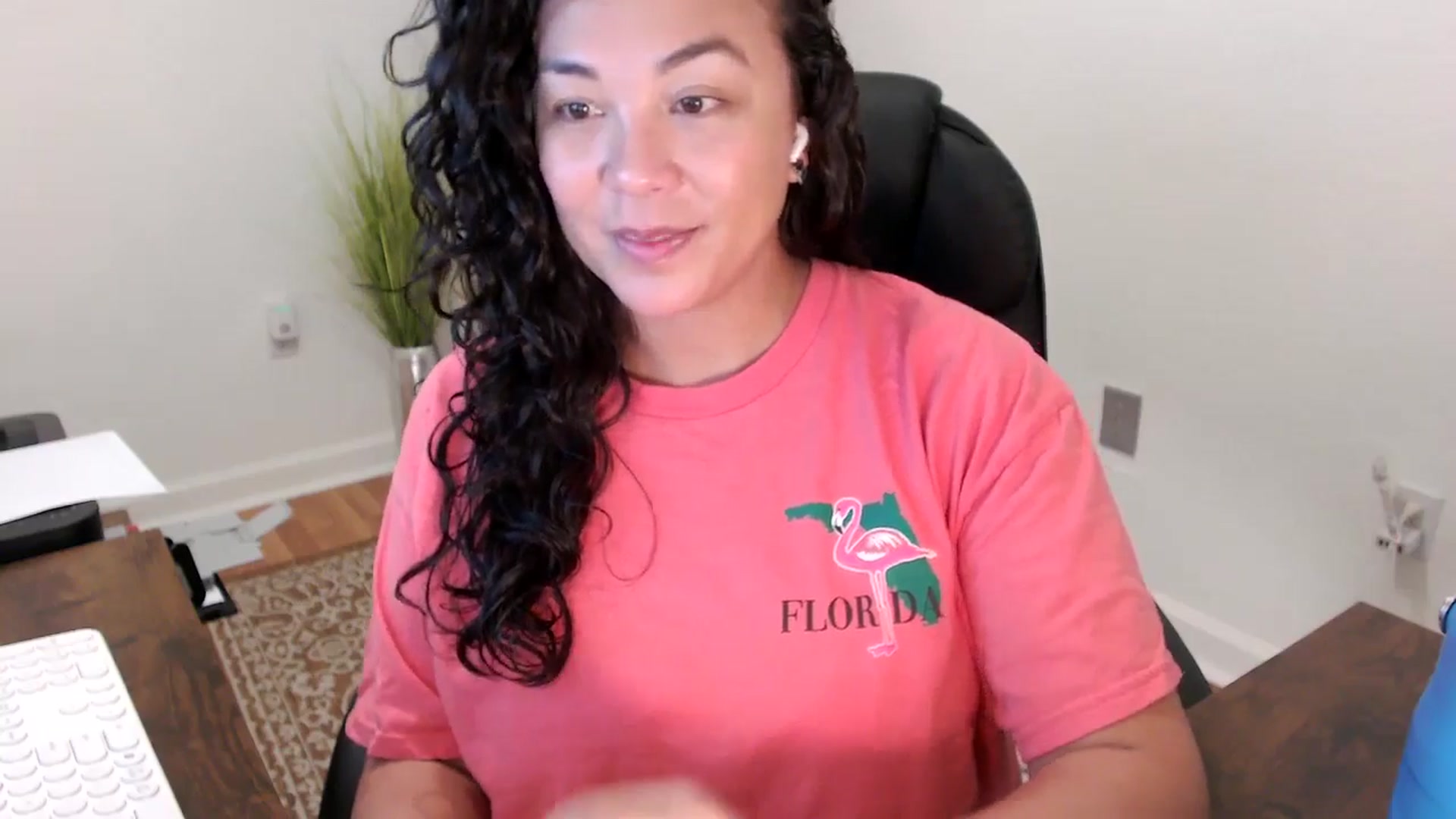 Gallery image thumbnail from MickaylaStar's myfreecams stream on, 11/20/2025, 17:38 image 6 of 20