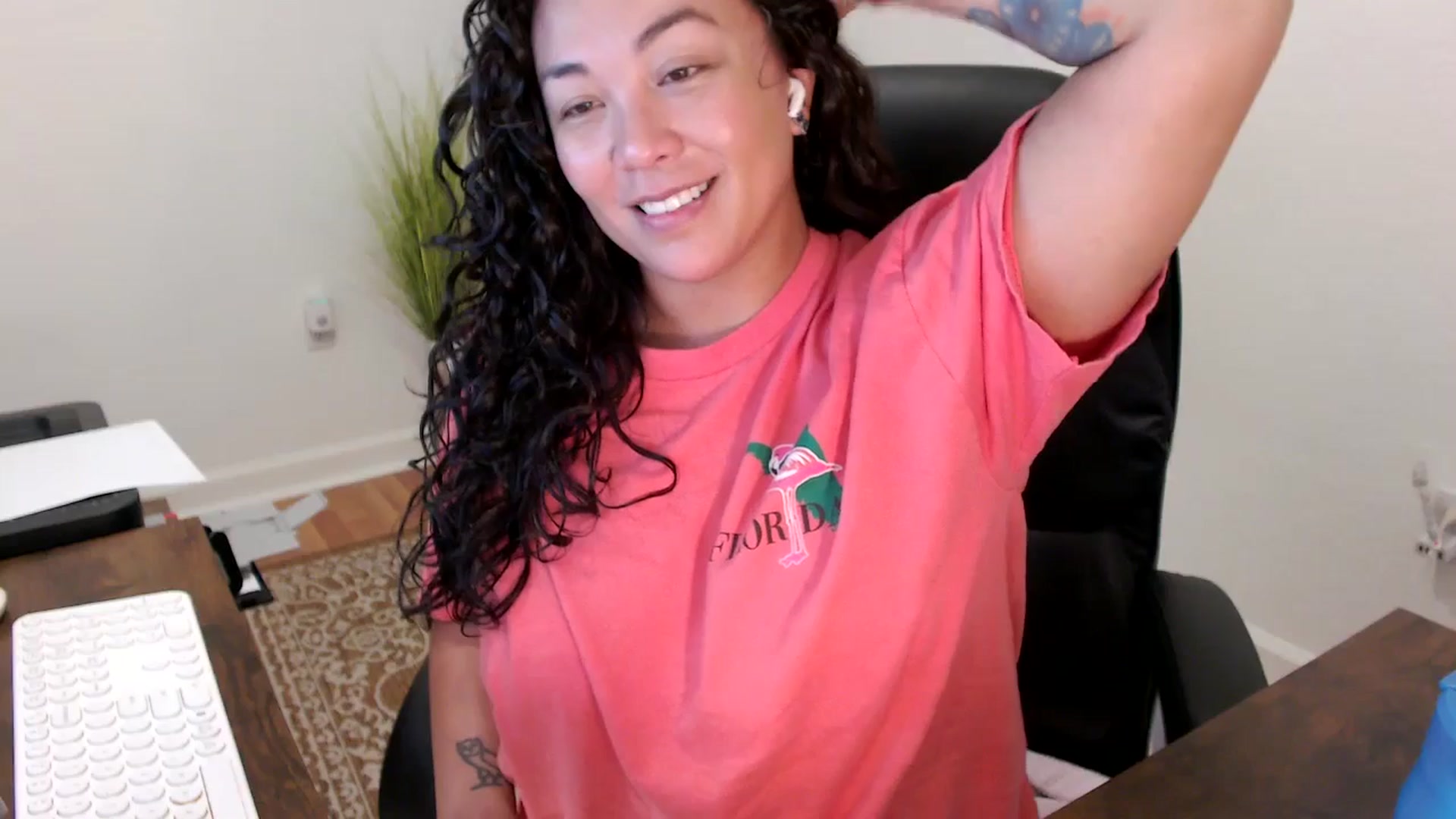Gallery image thumbnail from MickaylaStar's myfreecams stream on, 11/20/2025, 17:58 image 5 of 20
