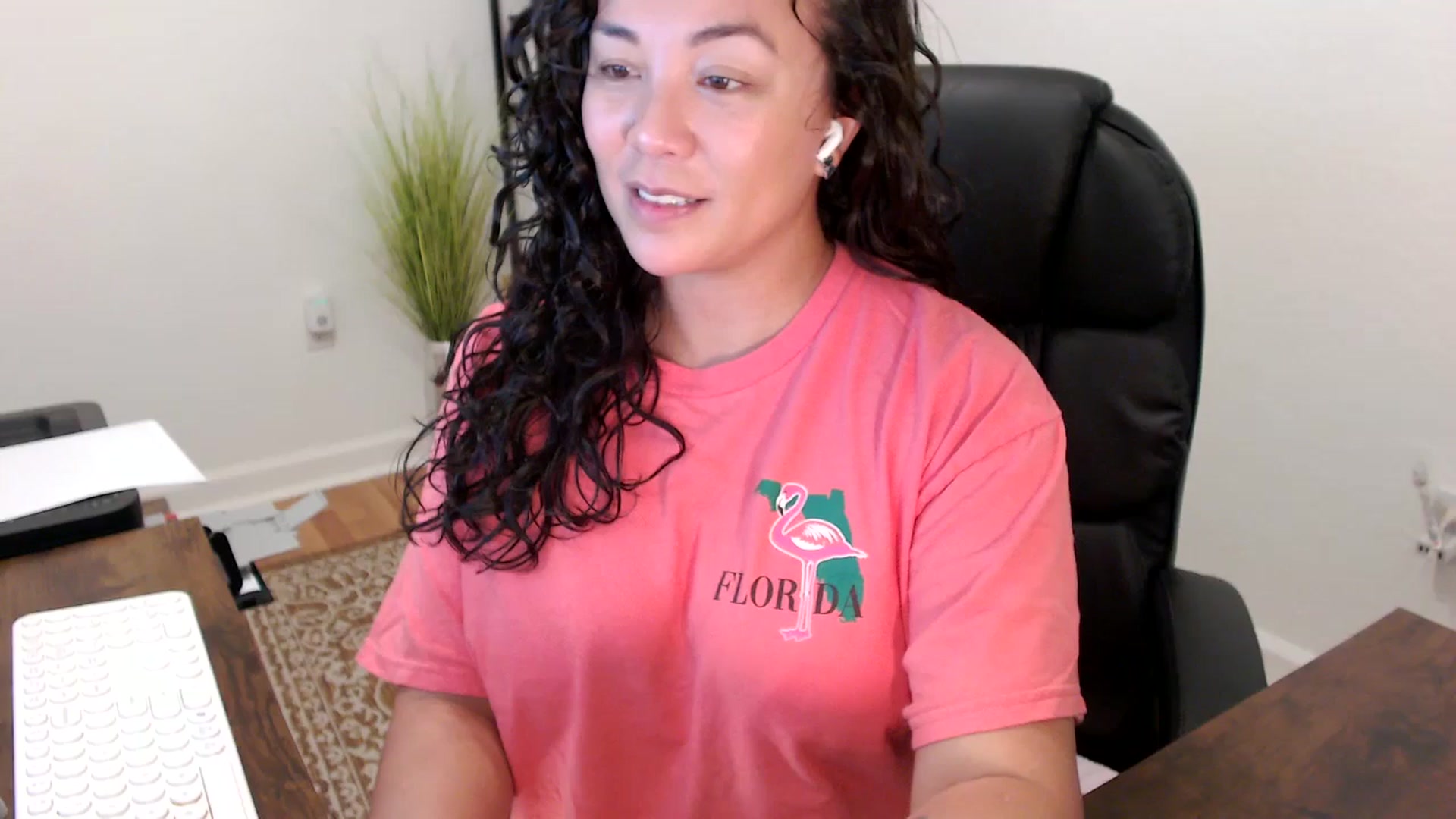 Gallery image thumbnail from MickaylaStar's myfreecams stream on, 11/20/2025, 17:58 image 9 of 20