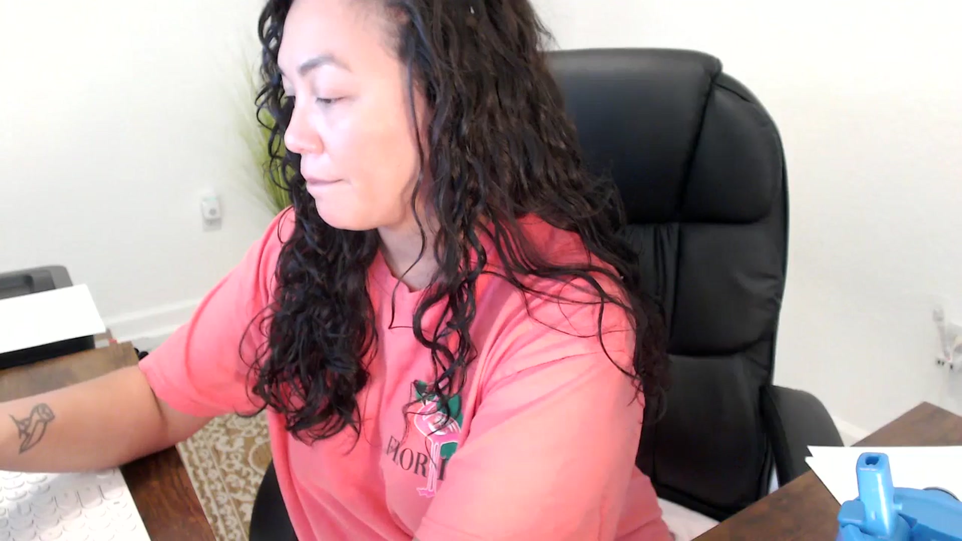Gallery image thumbnail from MickaylaStar's myfreecams stream on, 11/20/2025, 20:19 image 3 of 20