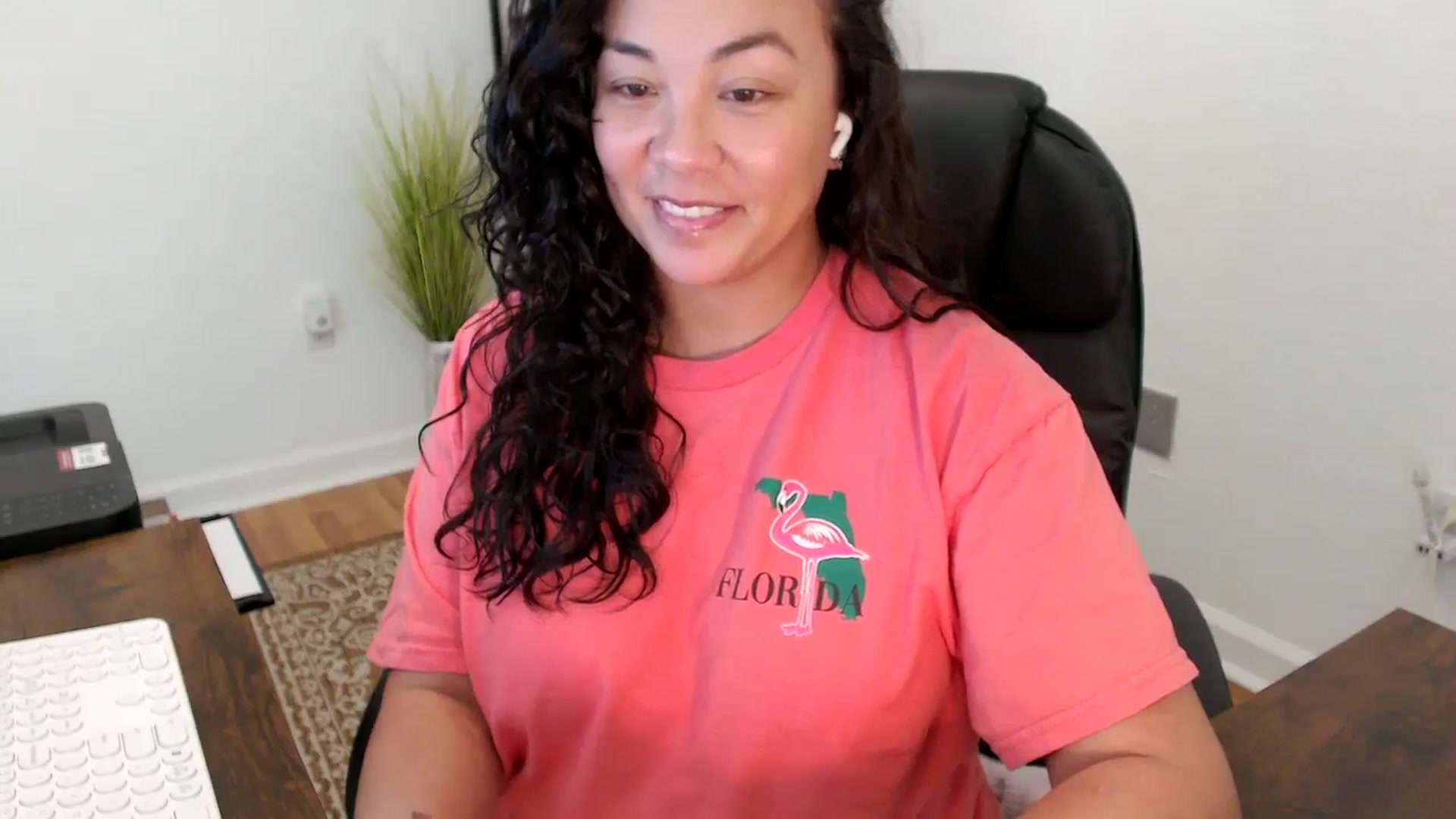 Gallery image thumbnail from MickaylaStar's myfreecams stream on, 11/20/2025, 21:15 image 4 of 20