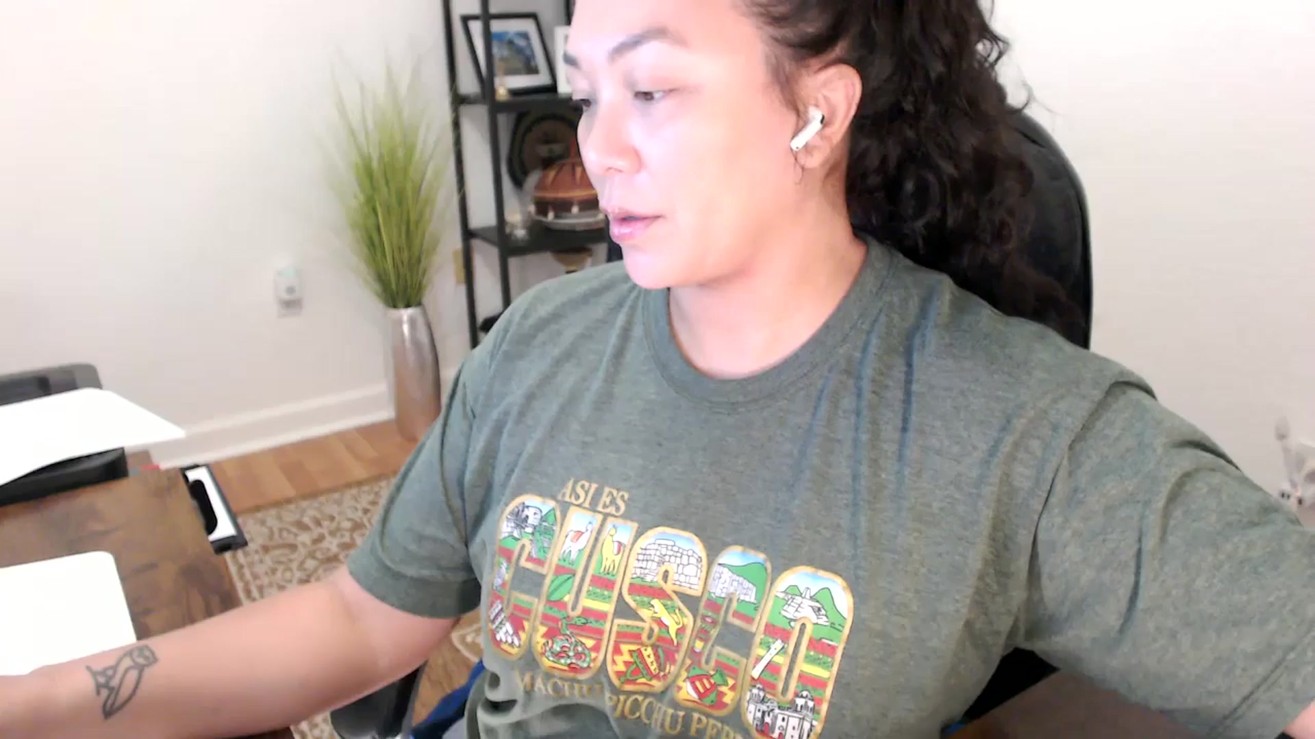 Gallery image thumbnail from MickaylaStar's myfreecams stream on, 11/21/2025, 16:49 image 4 of 20