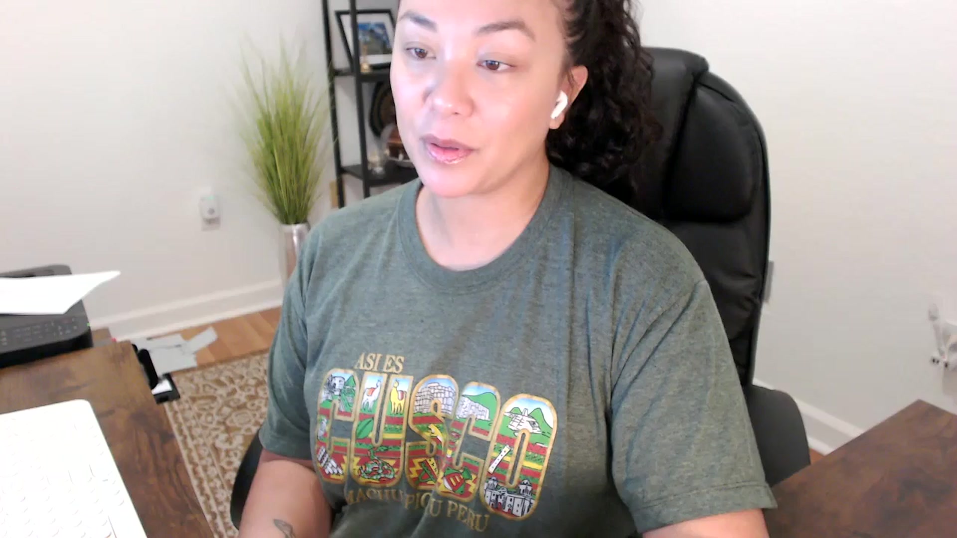 Gallery image thumbnail from MickaylaStar's myfreecams stream on, 11/21/2025, 17:48 image 16 of 20