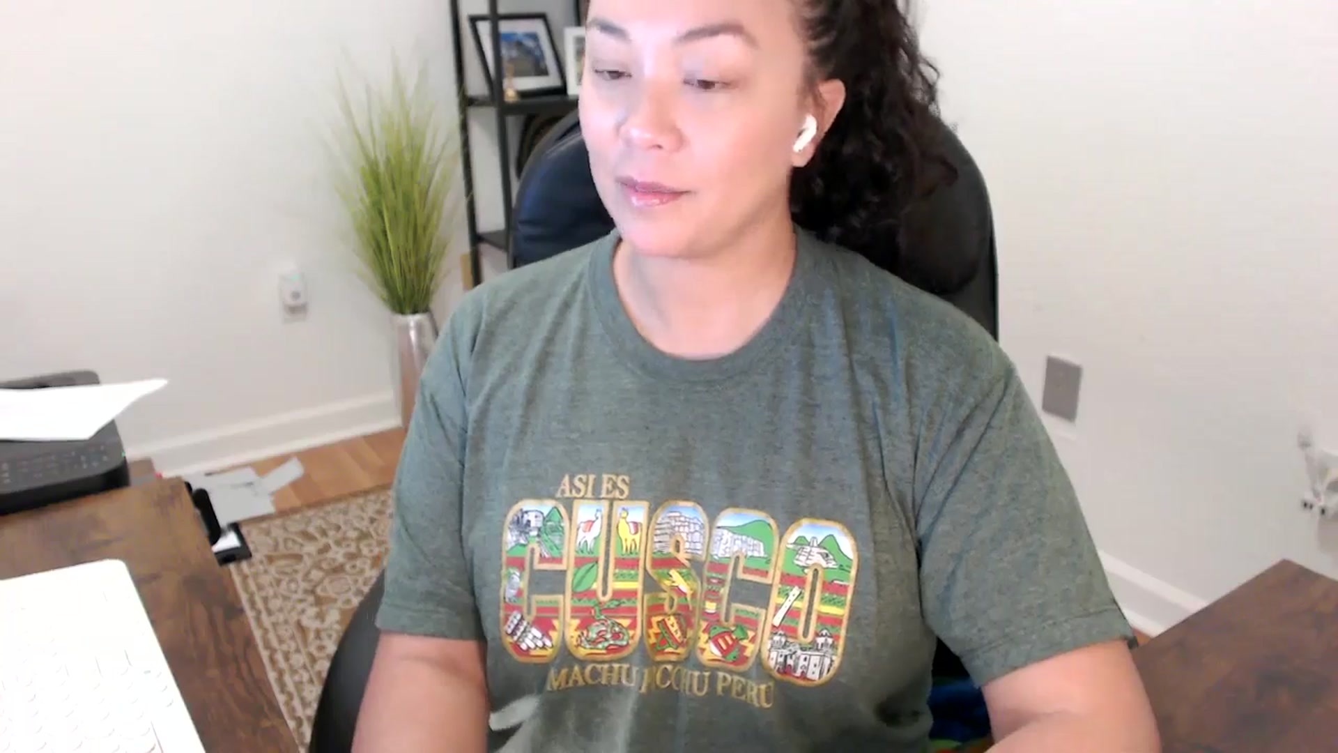 Gallery image thumbnail from MickaylaStar's myfreecams stream on, 11/21/2025, 17:48 image 17 of 20