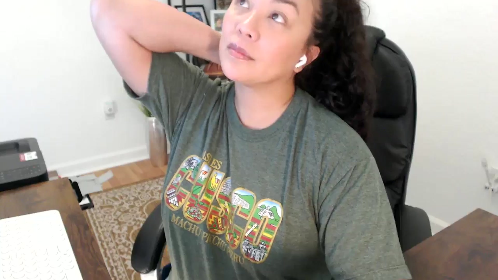 Gallery image thumbnail from MickaylaStar's myfreecams stream on, 11/21/2025, 20:55 image 19 of 20