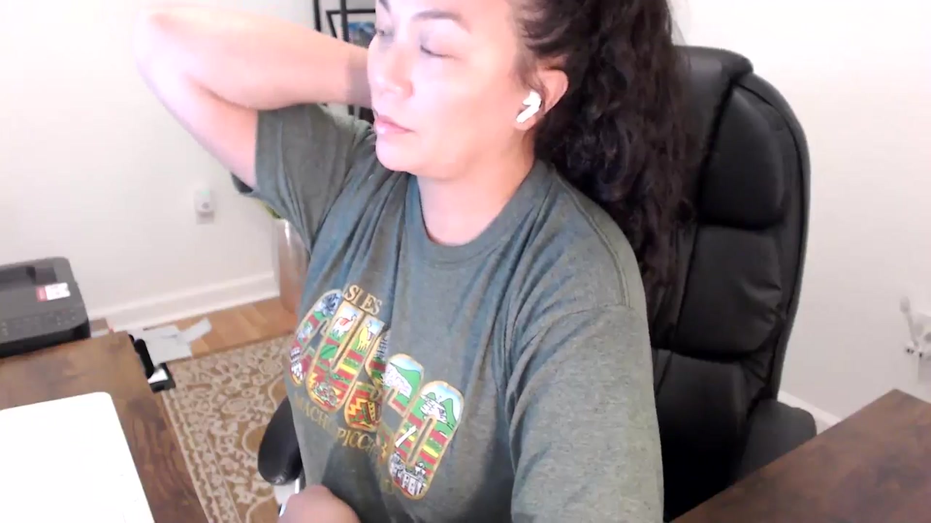 Gallery image thumbnail from MickaylaStar's myfreecams stream on, 11/21/2025, 20:55 image 12 of 20