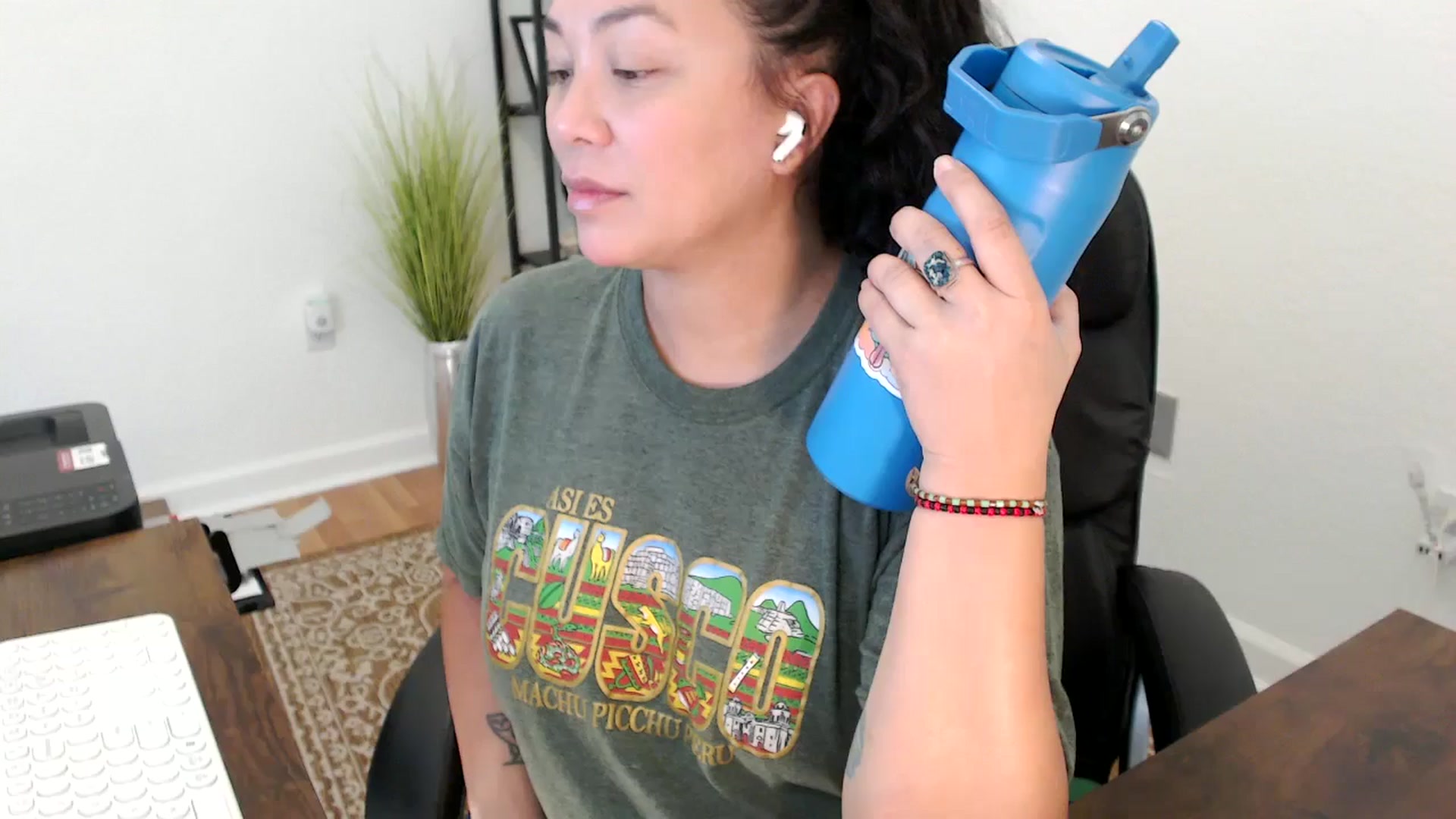 Gallery image thumbnail from MickaylaStar's myfreecams stream on, 11/21/2025, 20:55 image 15 of 20