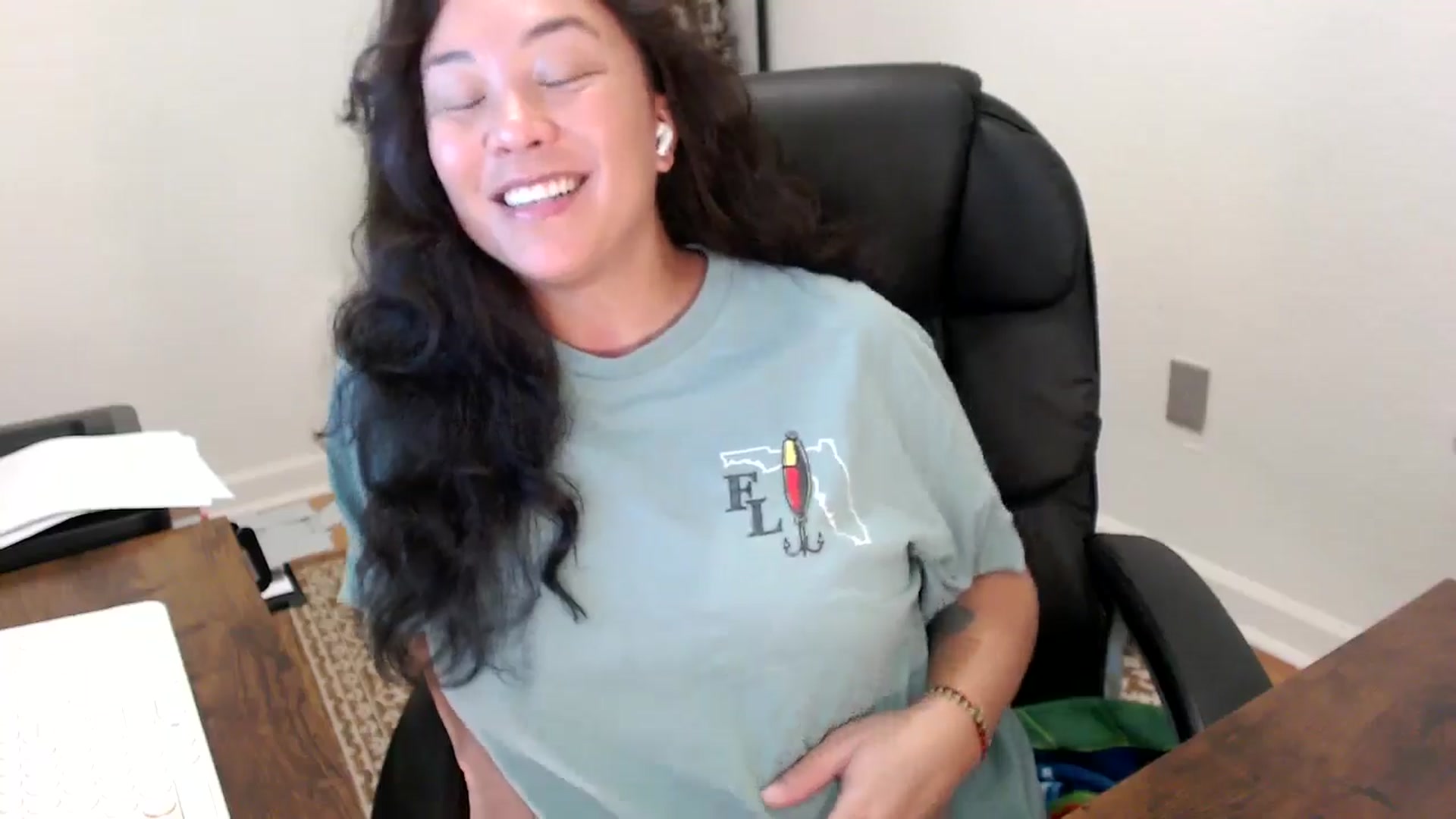 Gallery image thumbnail from MickaylaStar's myfreecams stream on, 11/24/2025, 17:08 image 13 of 20