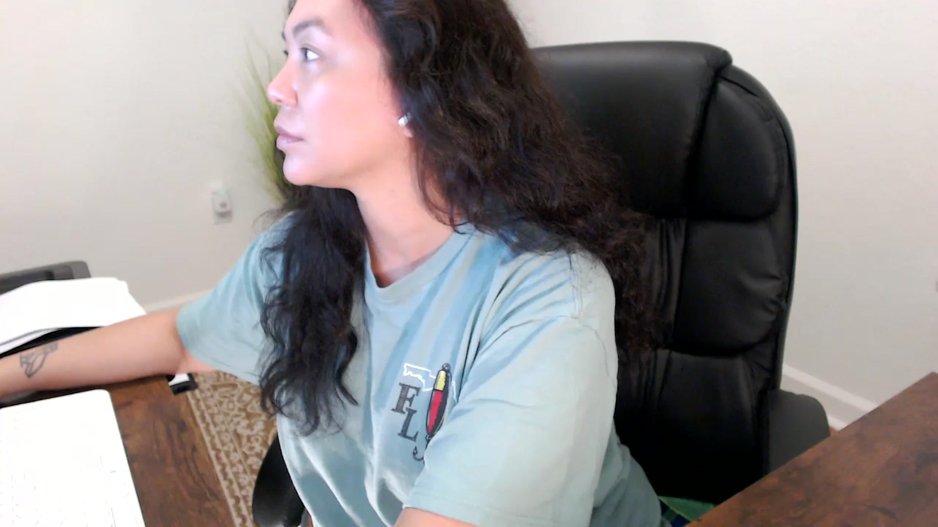 Gallery image thumbnail from MickaylaStar's myfreecams stream on, 11/24/2025, 18:05 image 4 of 20