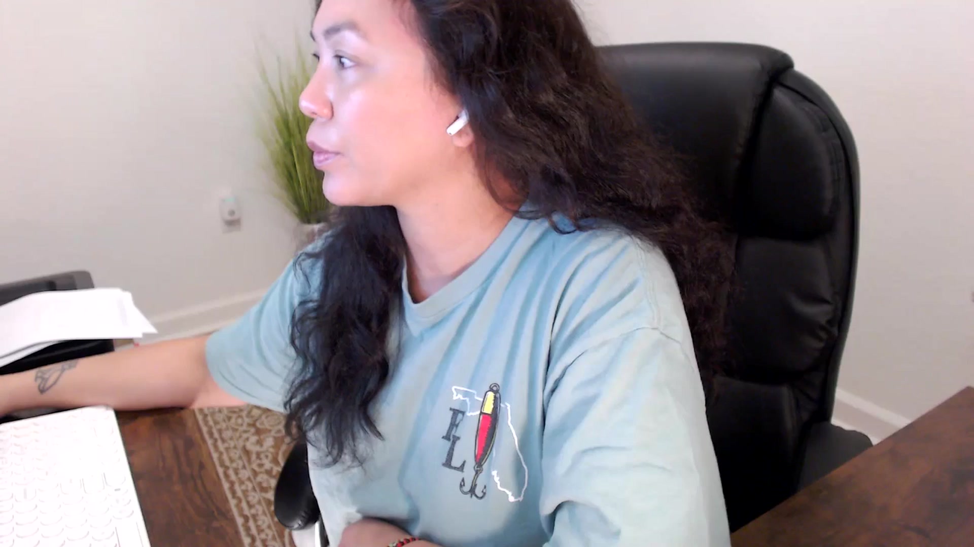 Gallery image thumbnail from MickaylaStar's myfreecams stream on, 11/24/2025, 18:05 image 3 of 20