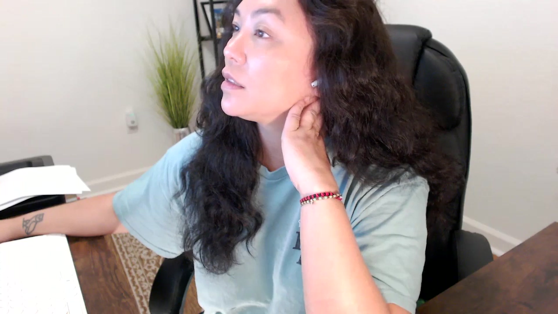 Gallery image thumbnail from MickaylaStar's myfreecams stream on, 11/24/2025, 18:05 image 19 of 20