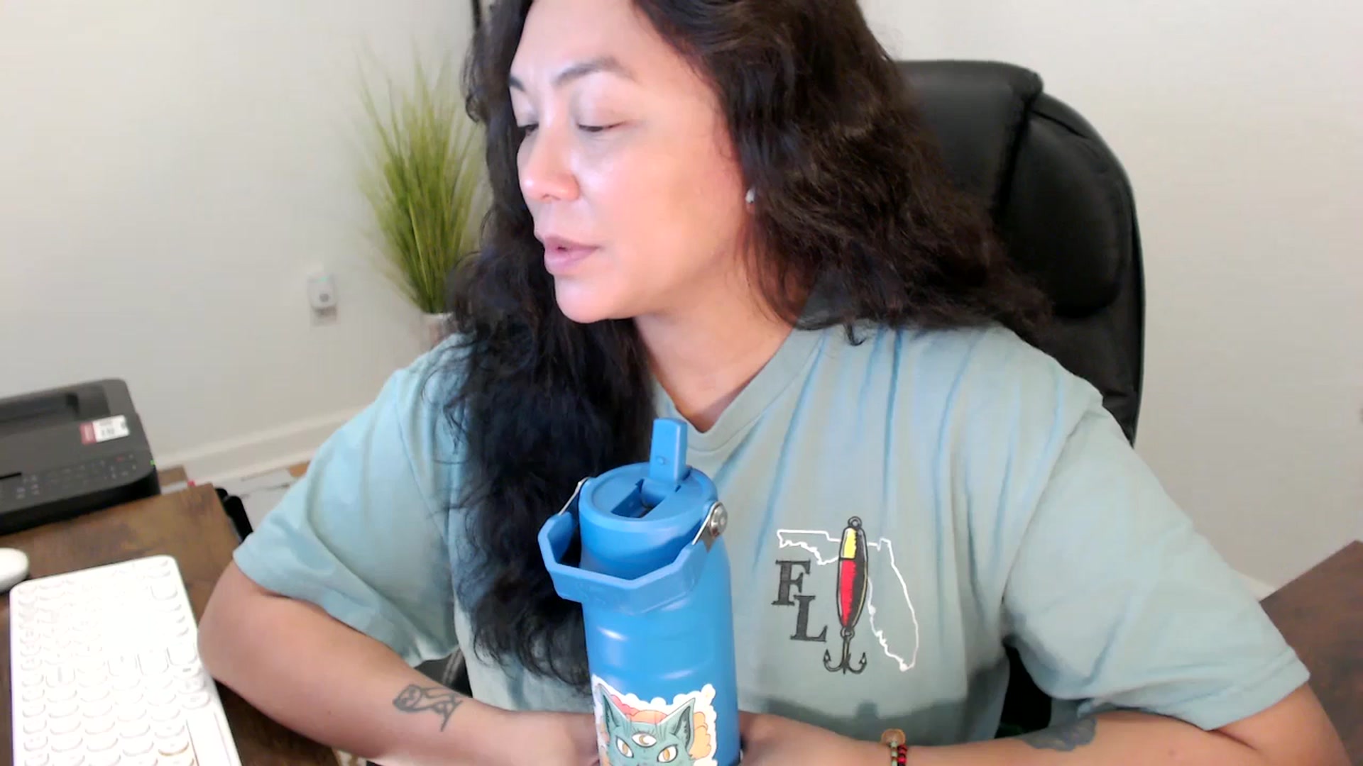 Gallery image thumbnail from MickaylaStar's myfreecams stream on, 11/24/2025, 18:41 image 16 of 20