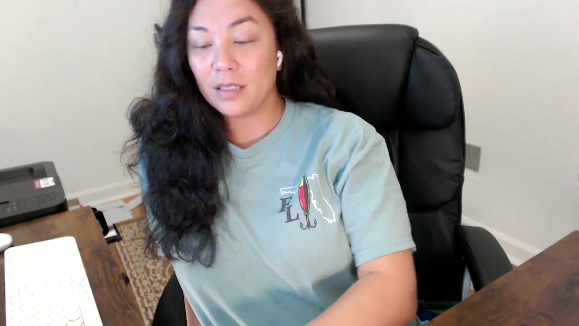 Gallery image thumbnail from MickaylaStar's myfreecams stream on, 11/24/2025, 18:41 image 12 of 20