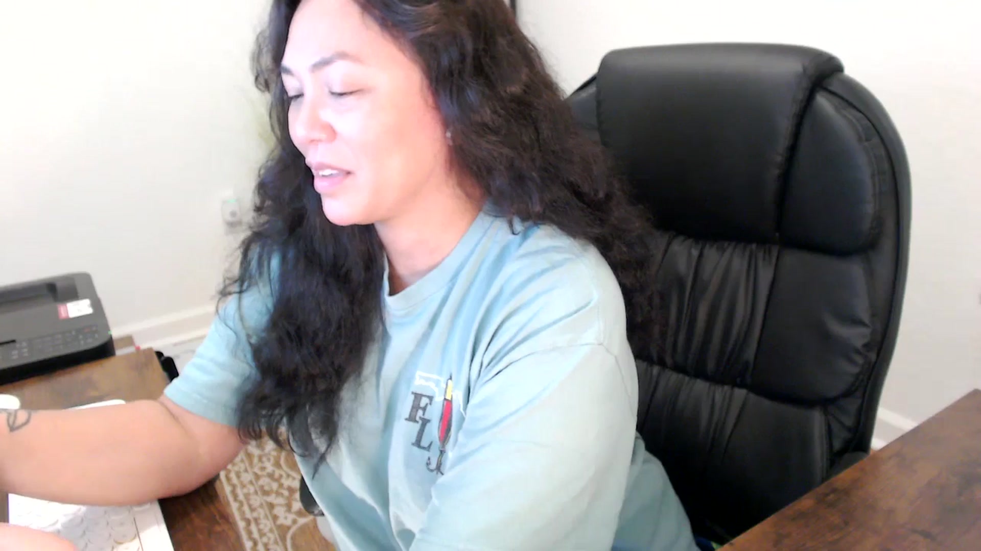 Gallery image thumbnail from MickaylaStar's myfreecams stream on, 11/24/2025, 18:41 image 14 of 20