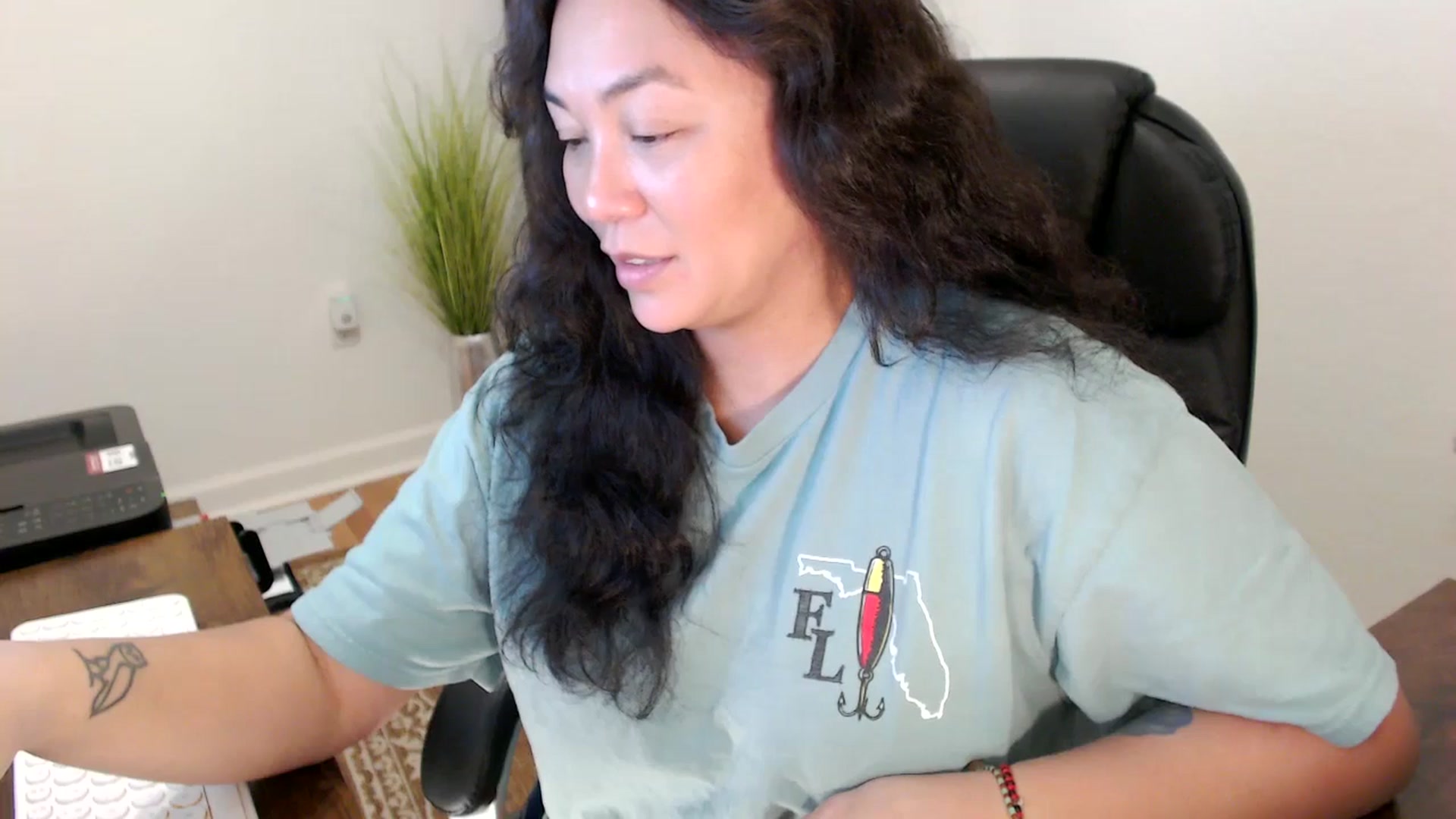 Gallery image thumbnail from MickaylaStar's myfreecams stream on, 11/24/2025, 18:41 image 8 of 20