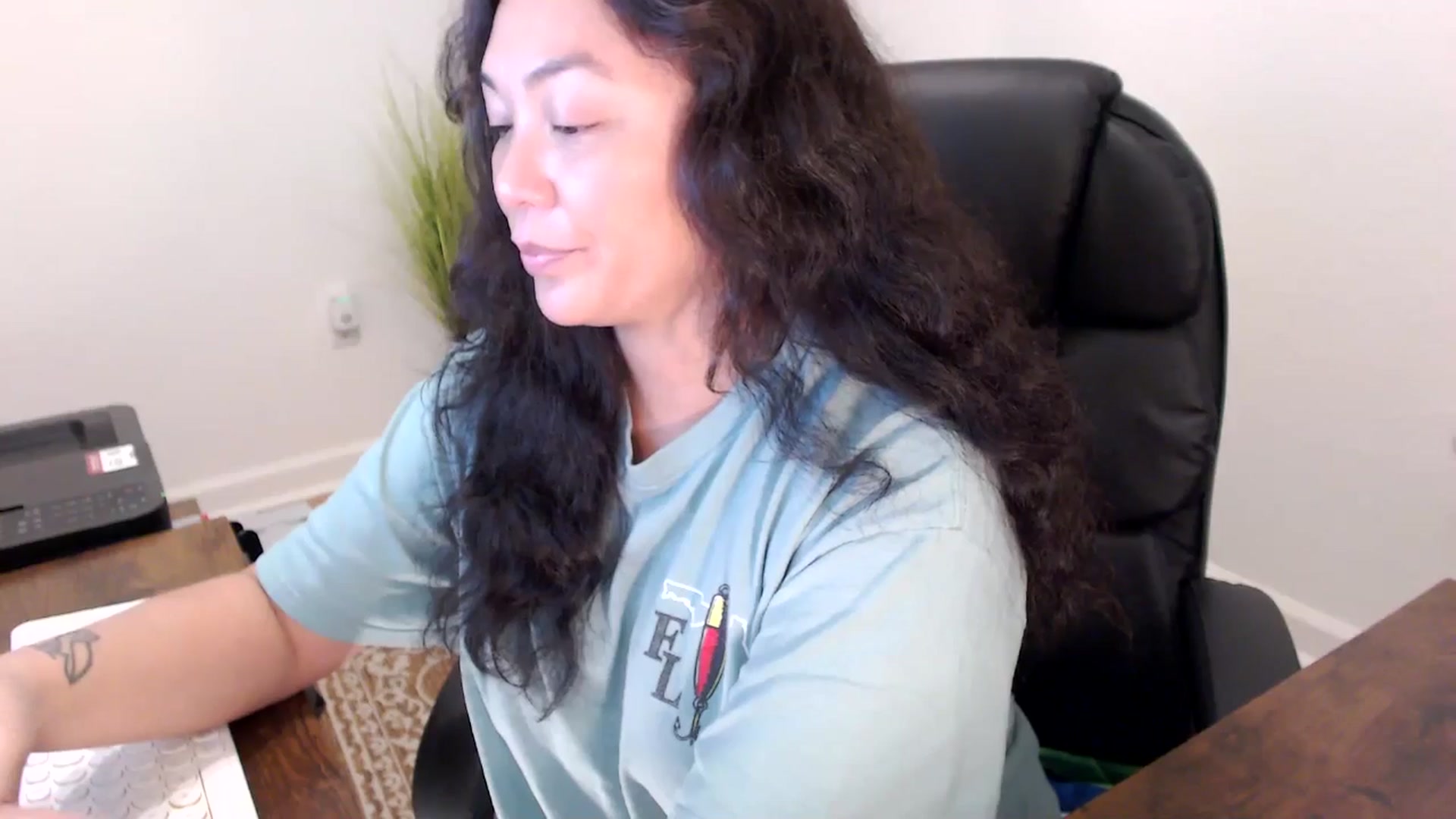 Gallery image thumbnail from MickaylaStar's myfreecams stream on, 11/24/2025, 18:41 image 9 of 20