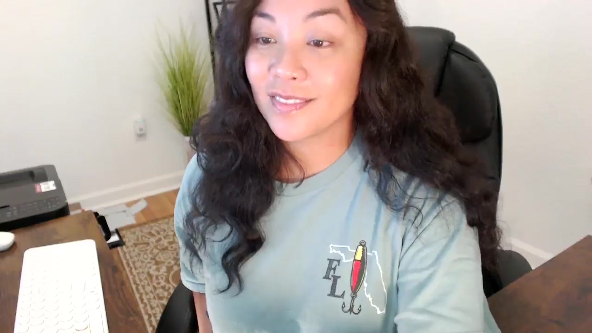 Gallery image thumbnail from MickaylaStar's myfreecams stream on, 11/24/2025, 19:15 image 19 of 20