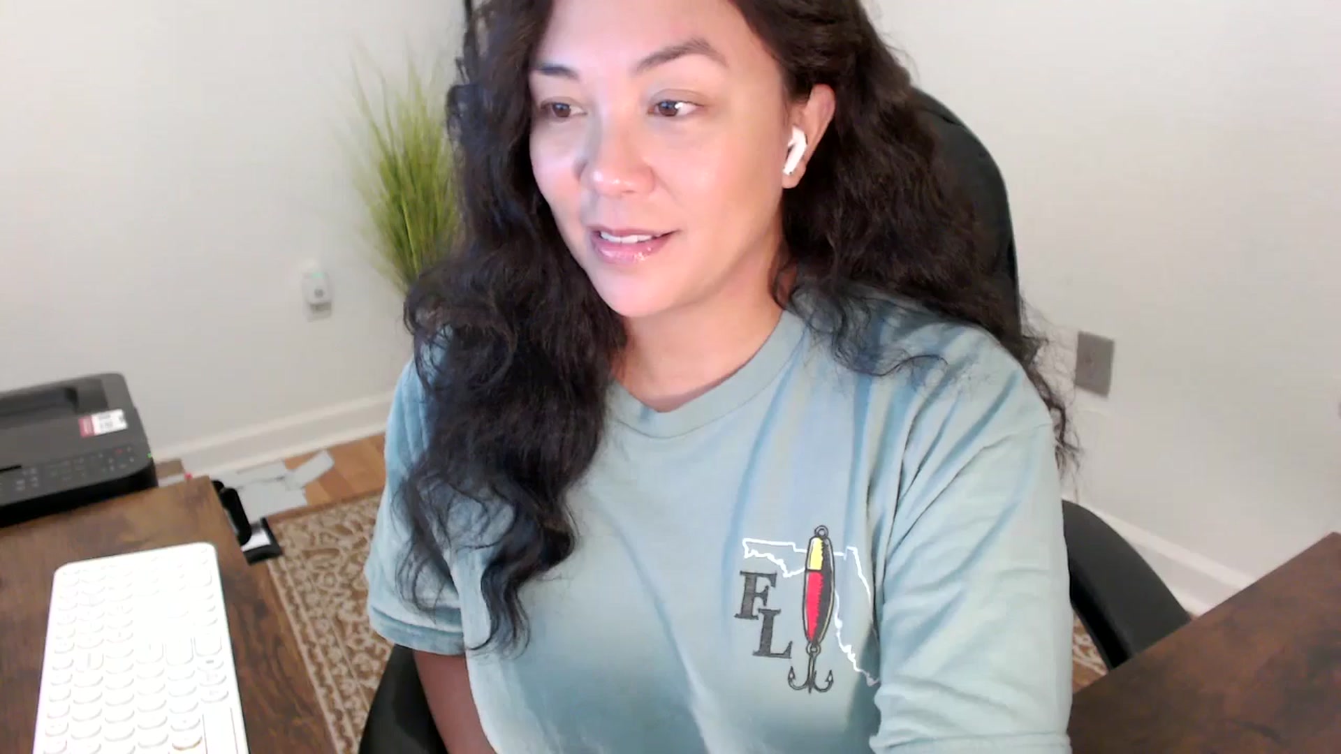 Gallery image thumbnail from MickaylaStar's myfreecams stream on, 11/24/2025, 19:15 image 5 of 20