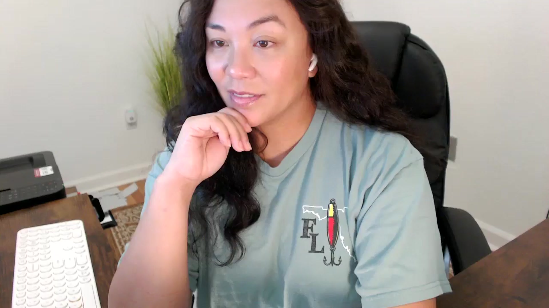 Gallery image thumbnail from MickaylaStar's myfreecams stream on, 11/24/2025, 19:40 image 18 of 20