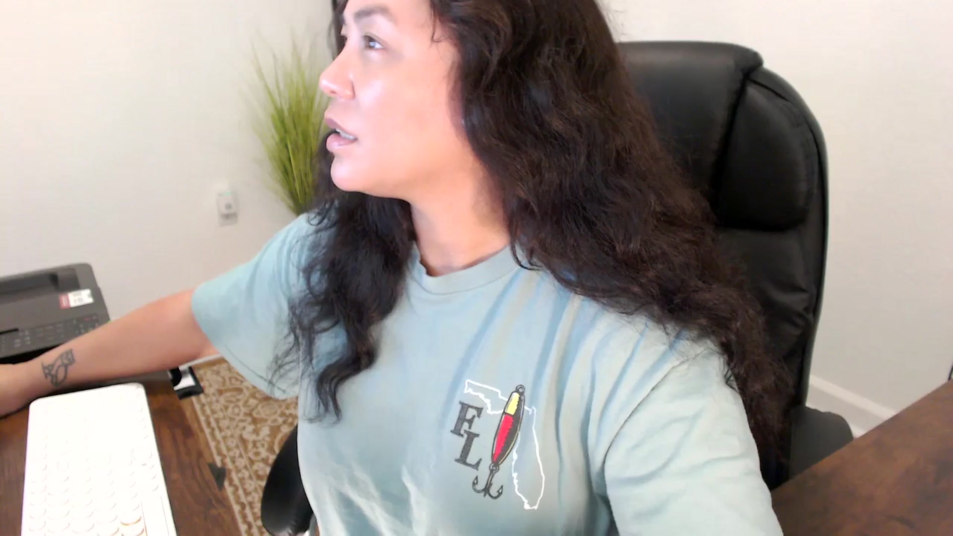 Gallery image thumbnail from MickaylaStar's myfreecams stream on, 11/24/2025, 19:40 image 9 of 20