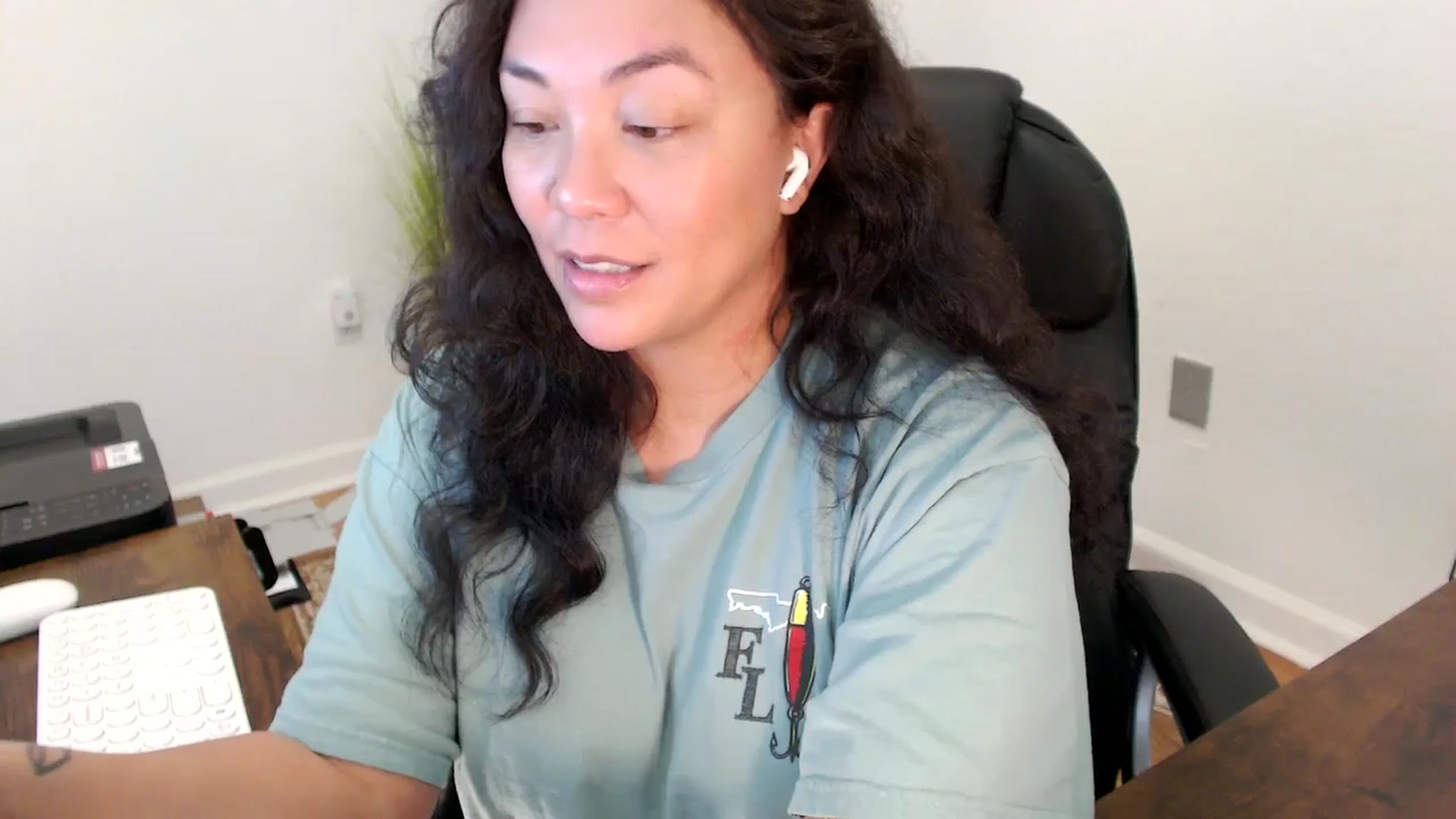 Gallery image thumbnail from MickaylaStar's myfreecams stream on, 11/24/2025, 20:21 image 13 of 20