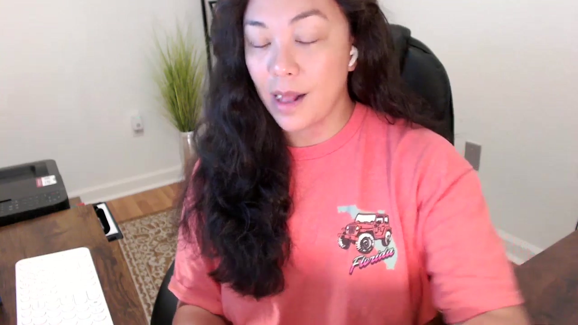 Gallery image thumbnail from MickaylaStar's myfreecams stream on, 11/25/2025, 16:28 image 11 of 20