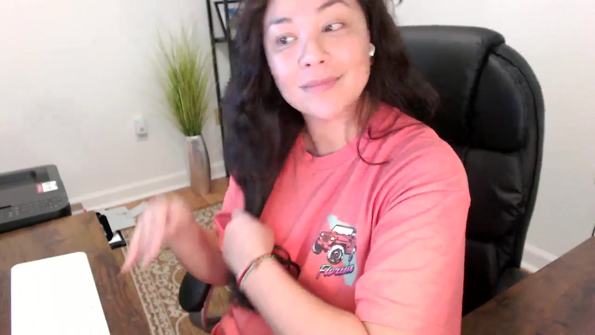 Gallery image thumbnail from MickaylaStar's myfreecams stream on, 11/25/2025, 17:38 image 5 of 20