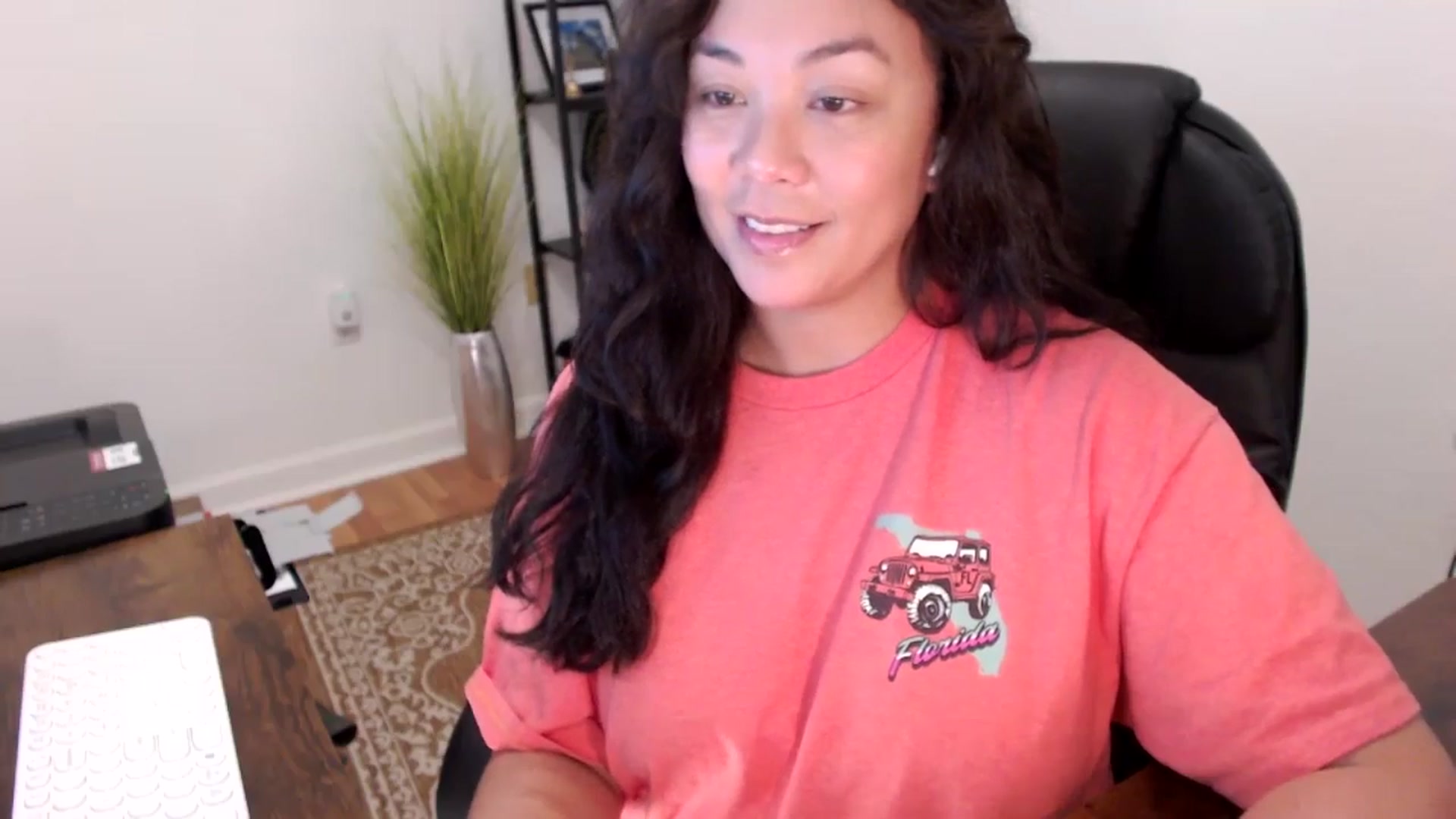 Gallery image thumbnail from MickaylaStar's myfreecams stream on, 11/25/2025, 18:25 image 15 of 20