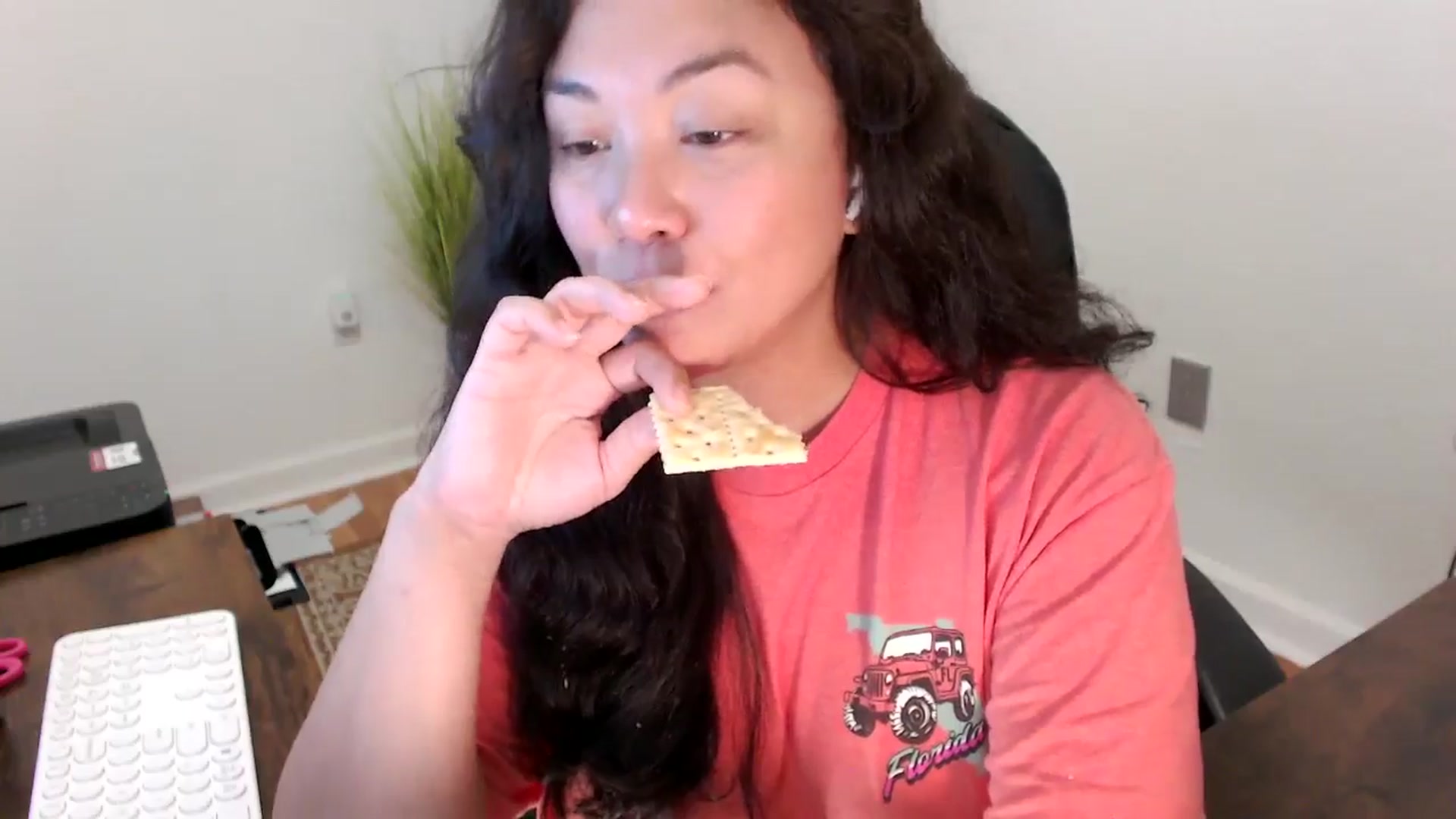 Gallery image thumbnail from MickaylaStar's myfreecams stream on, 11/25/2025, 19:35 image 6 of 20