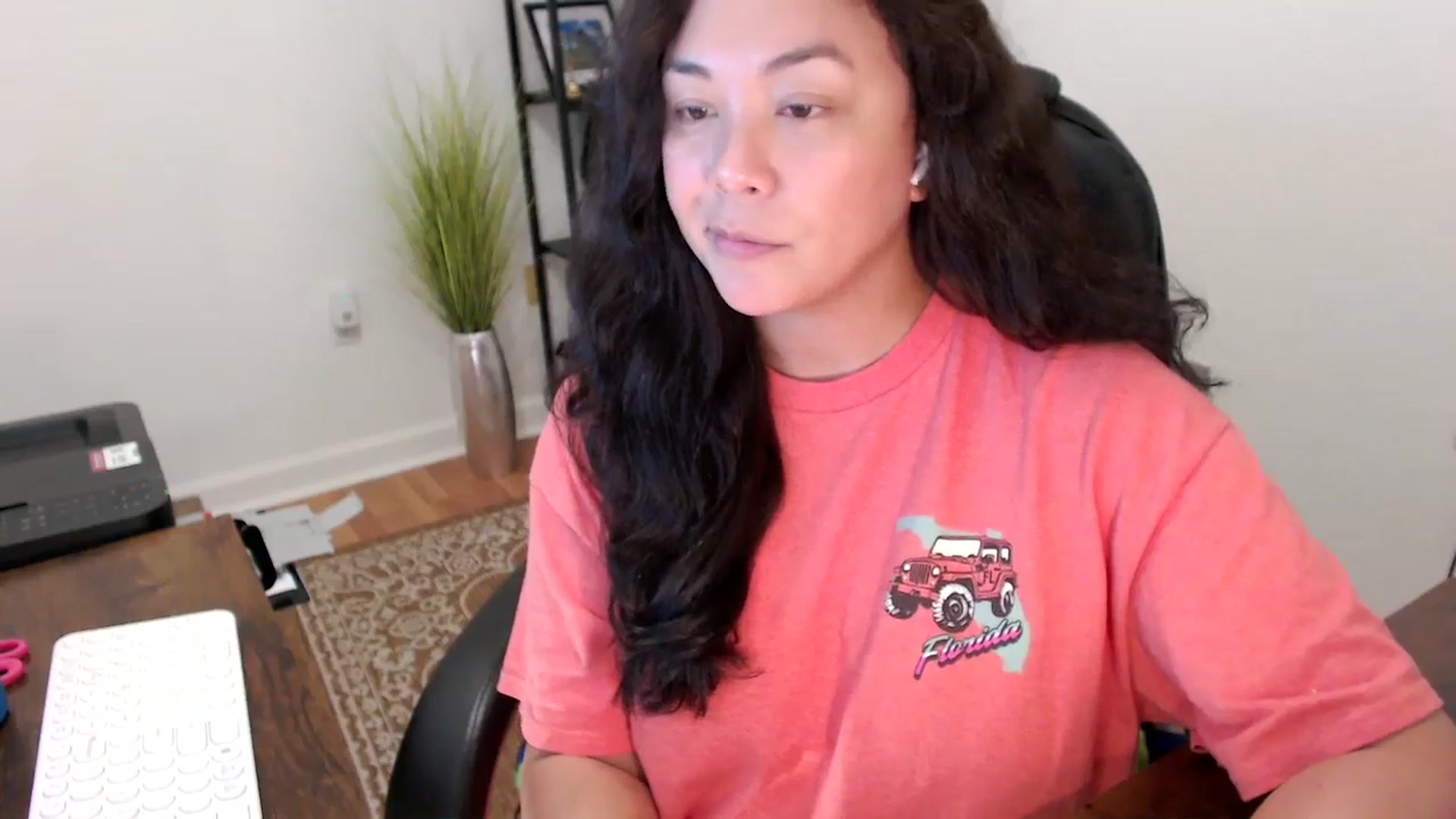 Gallery image thumbnail from MickaylaStar's myfreecams stream on, 11/25/2025, 19:35 image 4 of 20