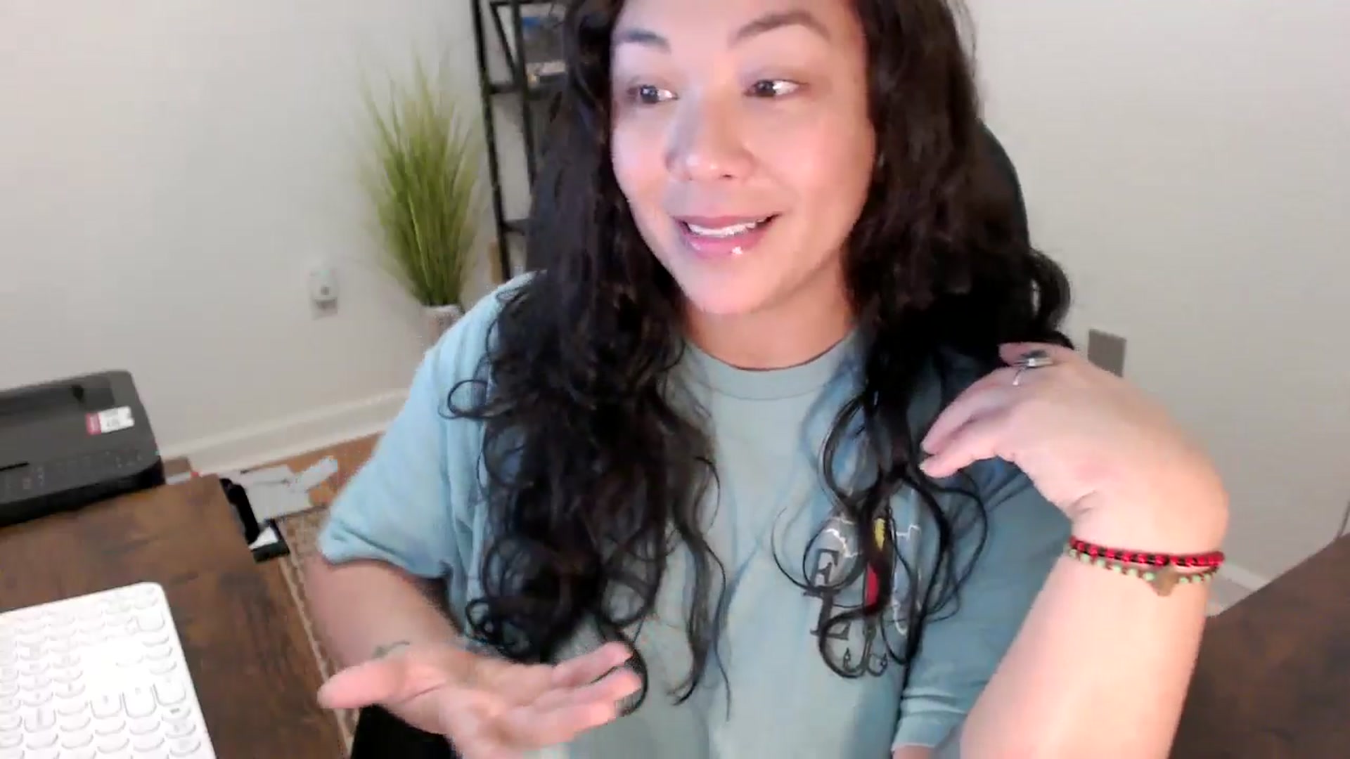 Gallery image thumbnail from MickaylaStar's myfreecams stream on, 11/26/2025, 16:39 image 15 of 20