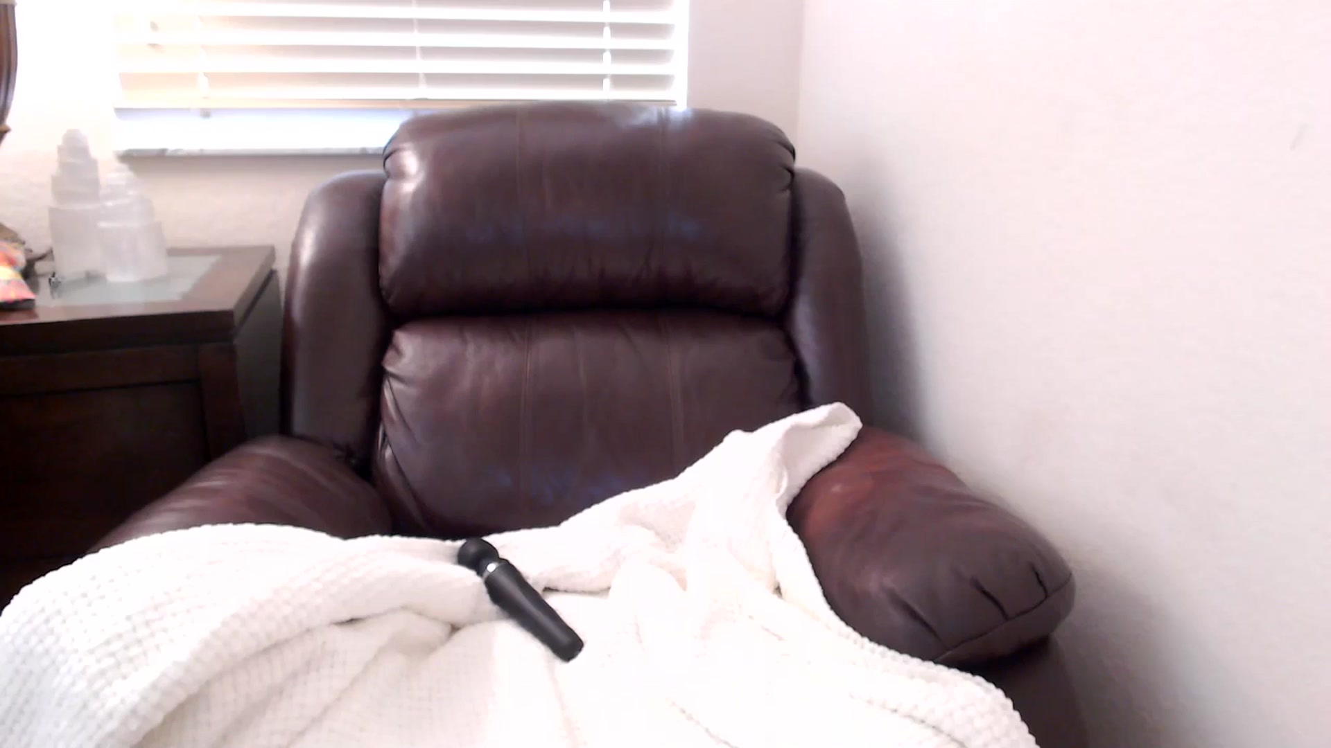Gallery image thumbnail from MickaylaStar's myfreecams stream on, 11/30/2025, 20:30 image 12 of 20