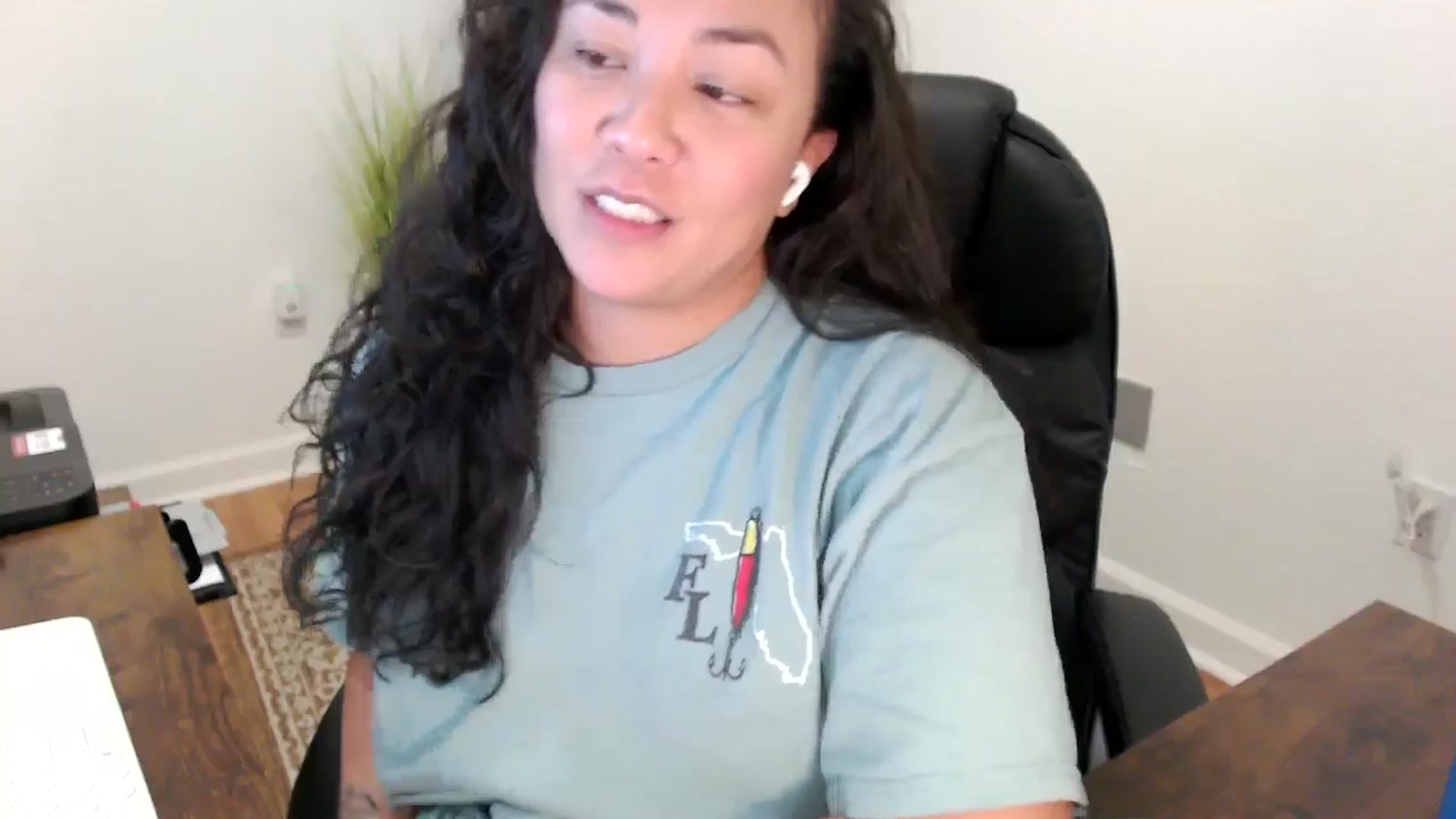 Gallery image thumbnail from MickaylaStar's myfreecams stream on, 12/01/2025, 18:02 image 17 of 20