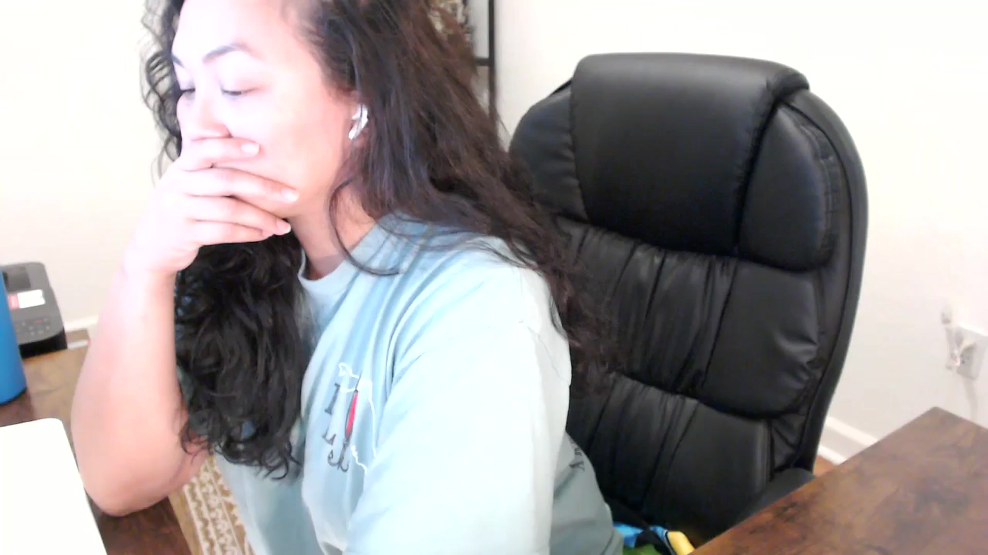 Gallery image thumbnail from MickaylaStar's myfreecams stream on, 12/01/2025, 18:02 image 1 of 20