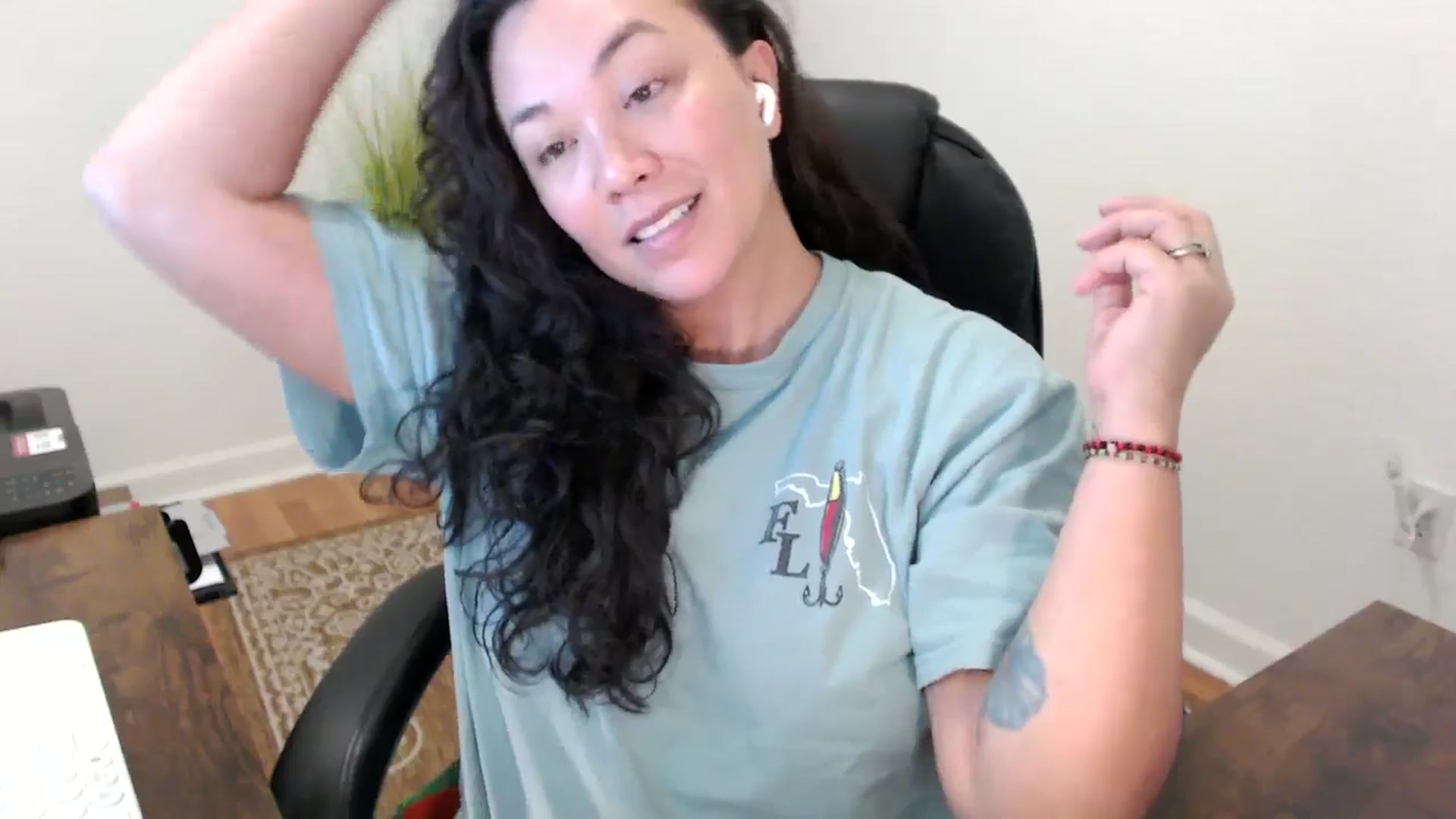 Gallery image thumbnail from MickaylaStar's myfreecams stream on, 12/01/2025, 19:44 image 17 of 20