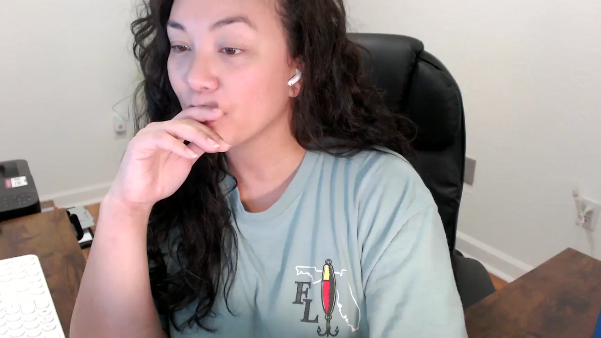 Gallery image thumbnail from MickaylaStar's myfreecams stream on, 12/01/2025, 19:44 image 1 of 20
