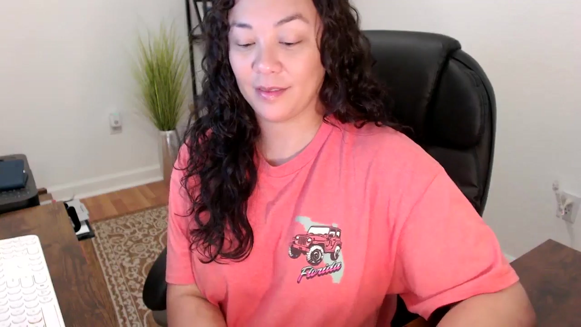 Gallery image thumbnail from MickaylaStar's myfreecams stream on, 12/02/2025, 17:24 image 6 of 20