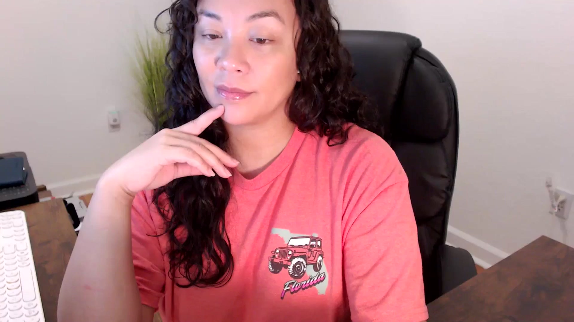 Gallery image thumbnail from MickaylaStar's myfreecams stream on, 12/02/2025, 17:24 image 15 of 20