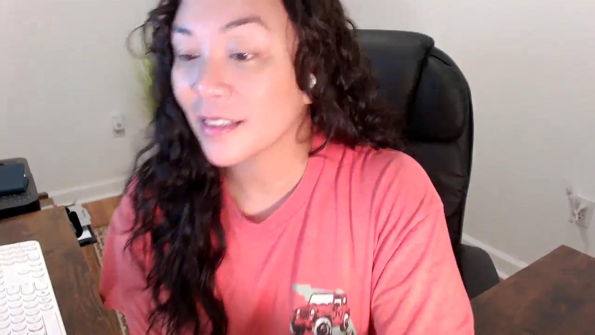 Gallery image thumbnail from MickaylaStar's myfreecams stream on, 12/02/2025, 17:24 image 5 of 20